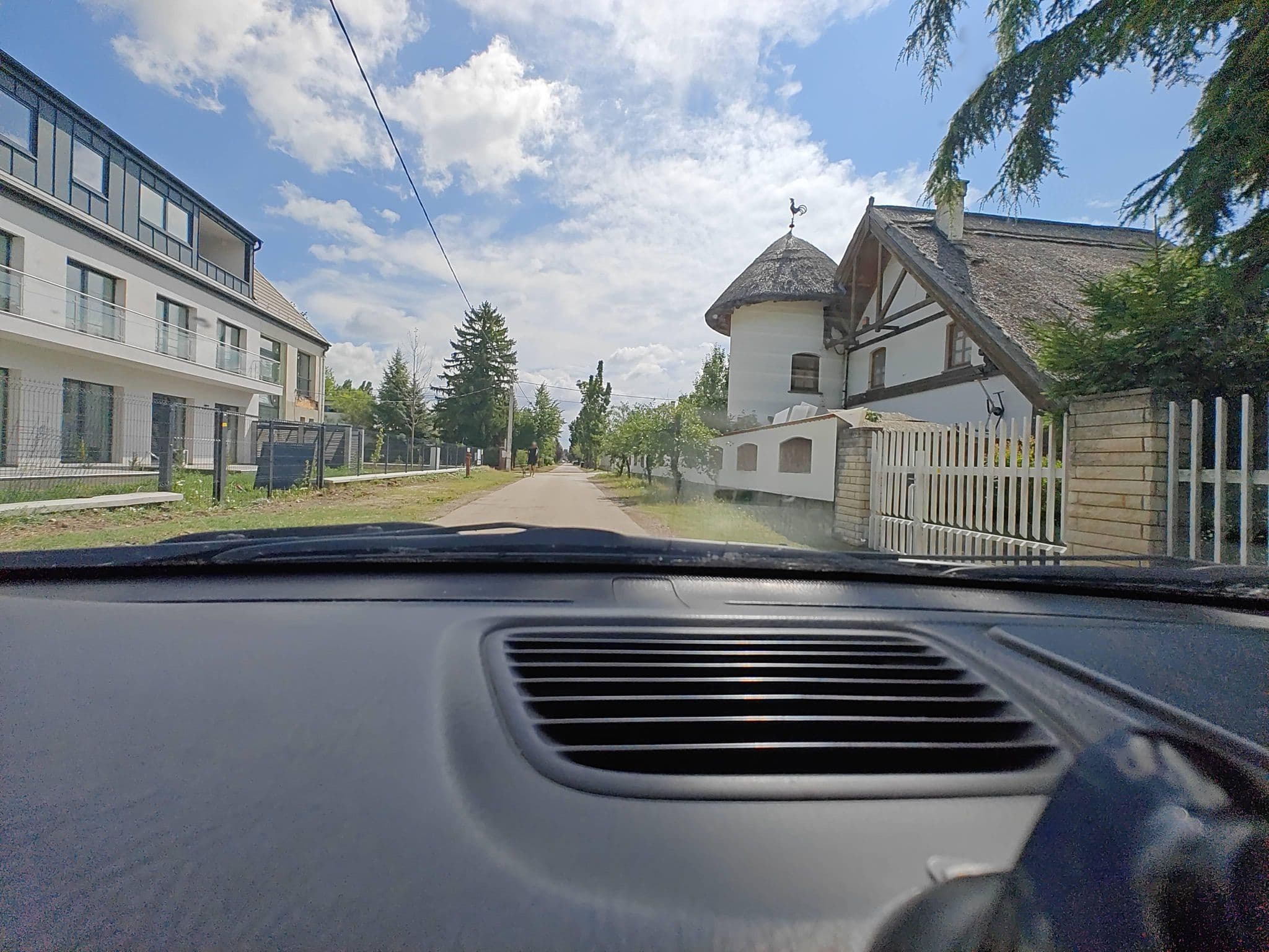 Street view near Hotel Napsugár, Zamárdi — © Winner_hun (CC BY-SA · Mapillary)