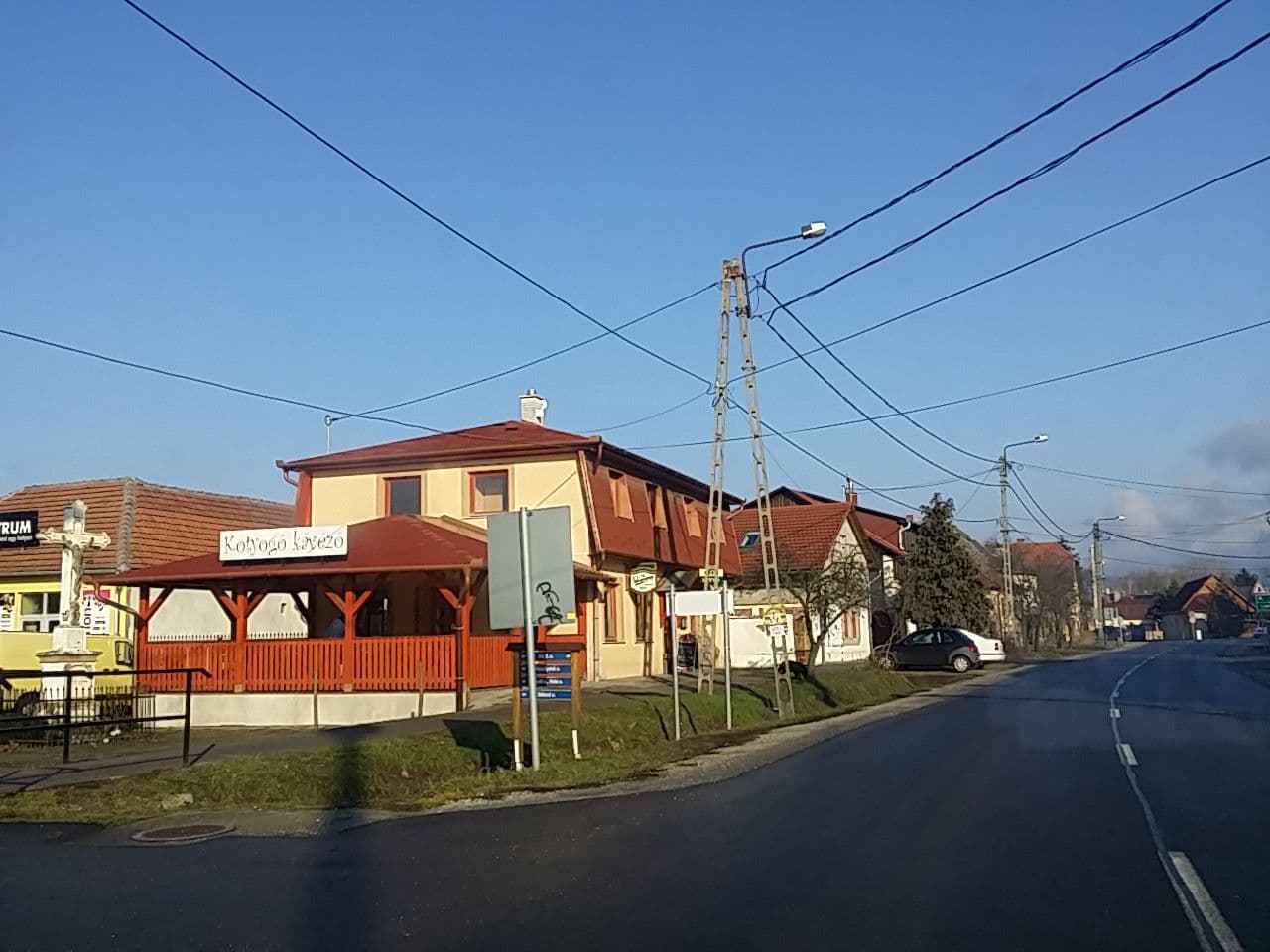 Street view near Tomorvár apartmanház, Bogács — © utvonalfelmeresek (CC BY-SA · Mapillary)