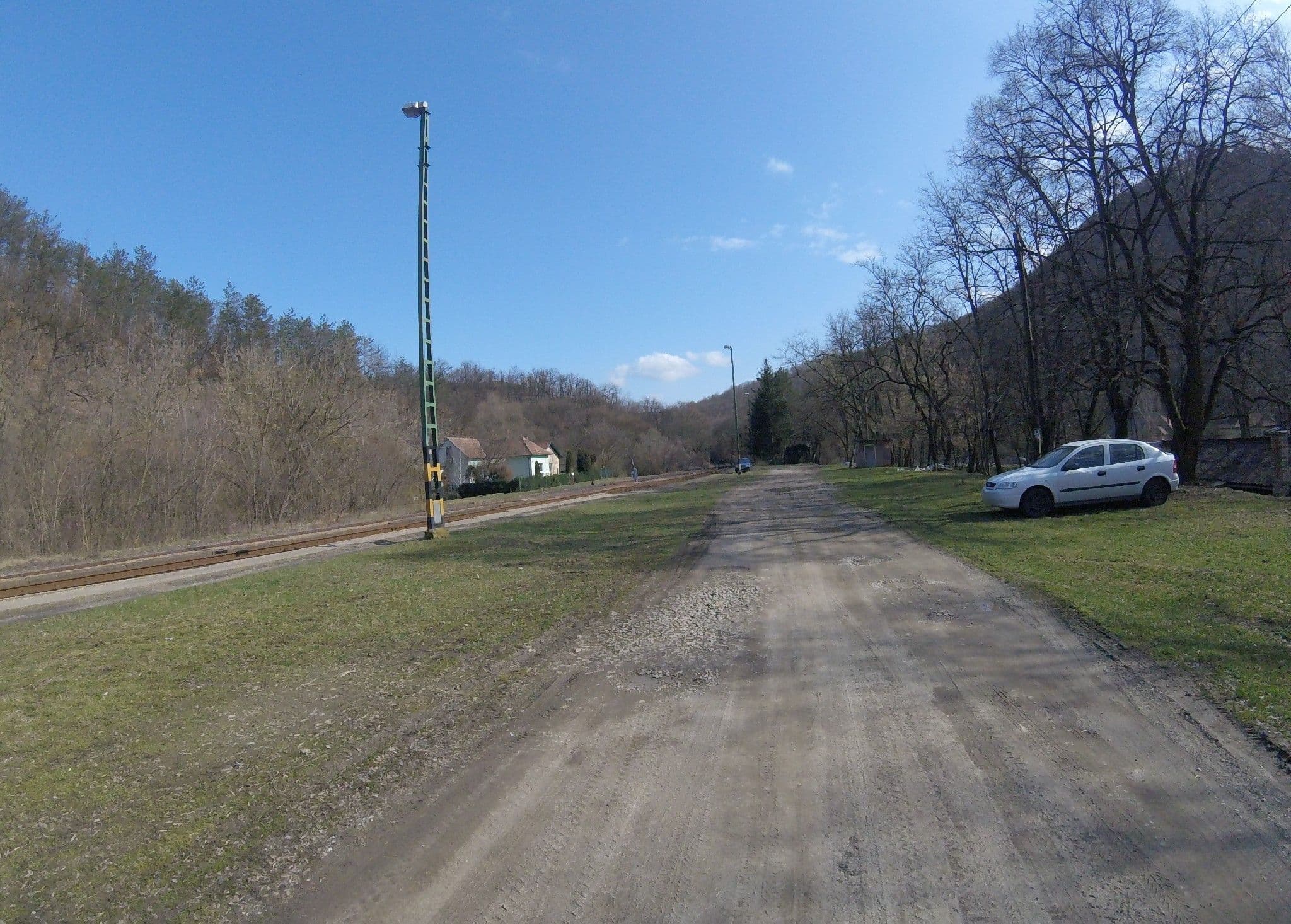 Street view near Szarvaskői kulcsosház II, Felsőtárkány — © utvonalfelmeresek (CC BY-SA · Mapillary)
