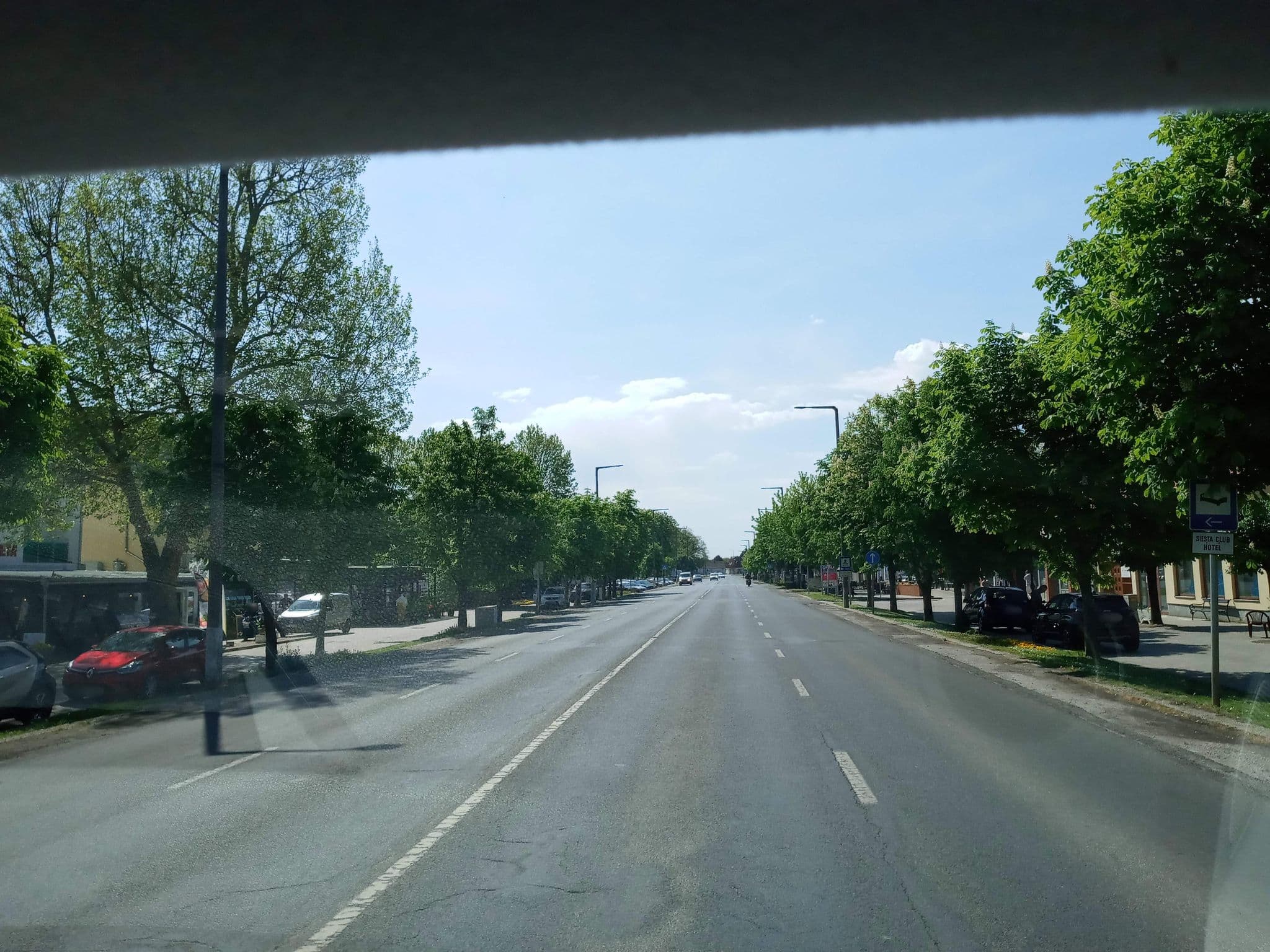 Street view near Clubhotel Siesta, Harkány — © magyarsi (CC BY-SA · Mapillary)