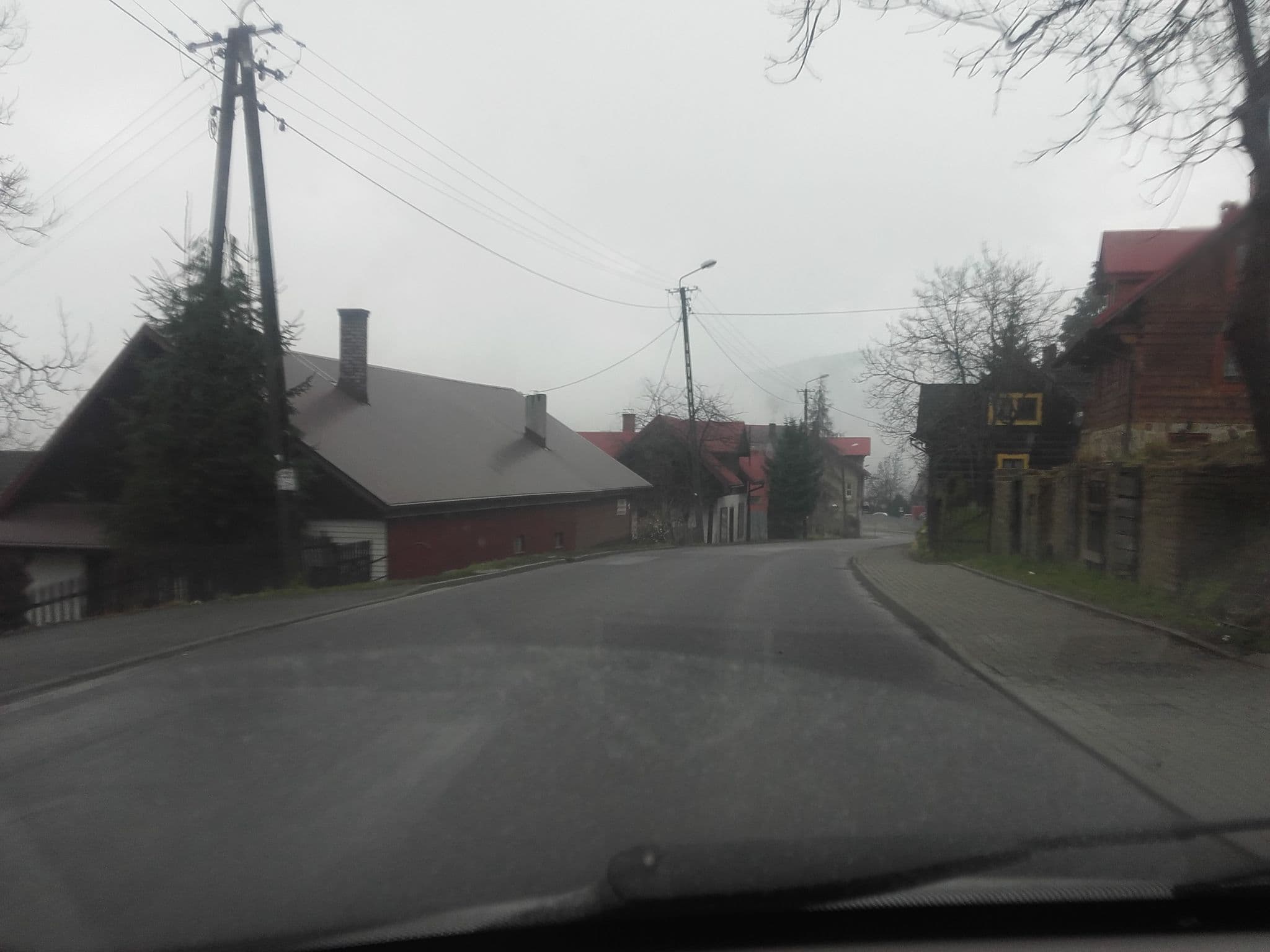Street view near Leśniczówka, Istebna — © tomasznycz (CC BY-SA · Mapillary)