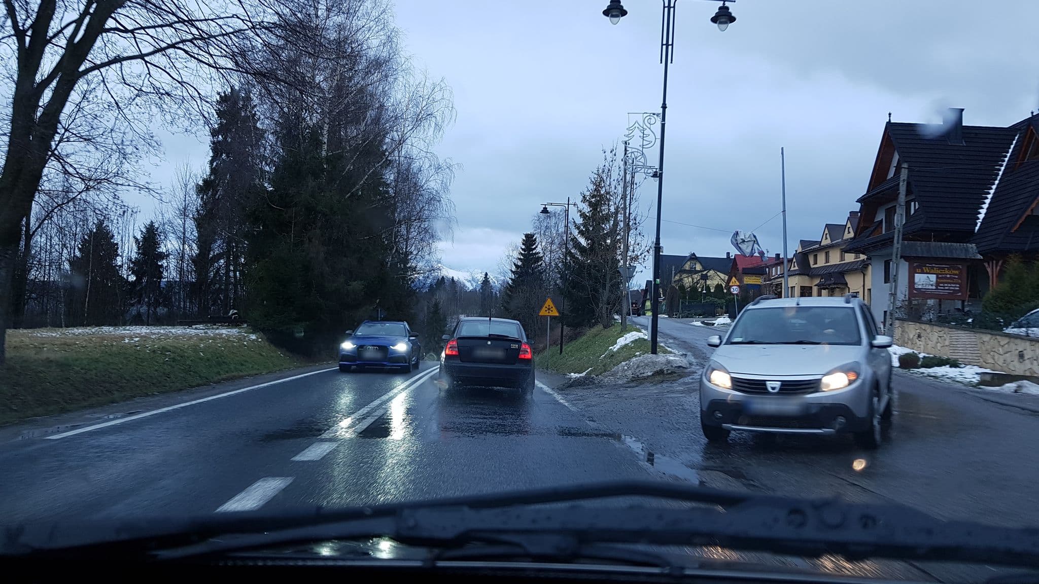 Street view near Silverton, Czarna Góra — © jerome_pietri (CC BY-SA · Mapillary)