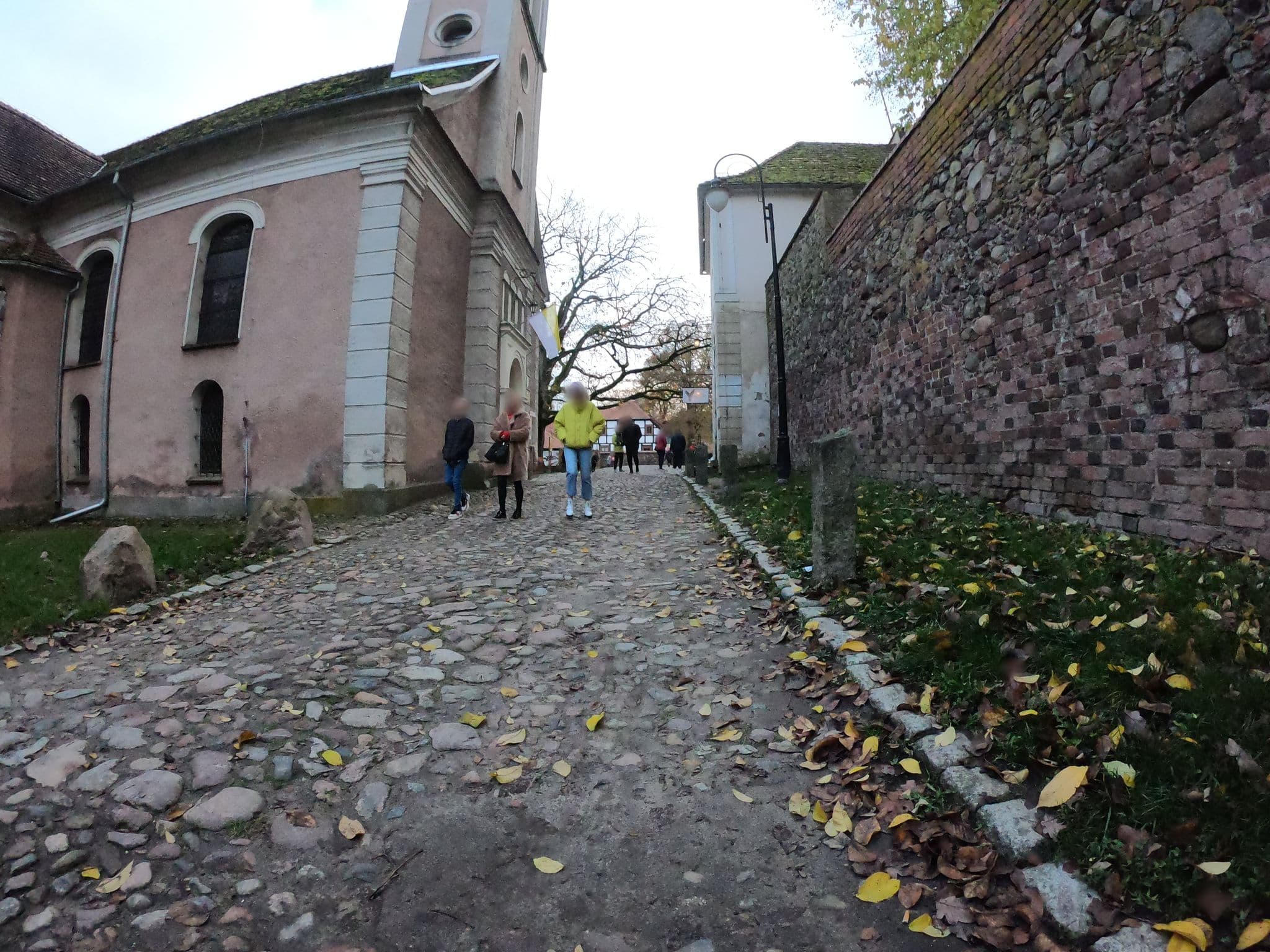 Street view near Zamek Joannitów. Hotel i restauracja, Łagów — © masterofnoroad (CC BY-SA · Mapillary)