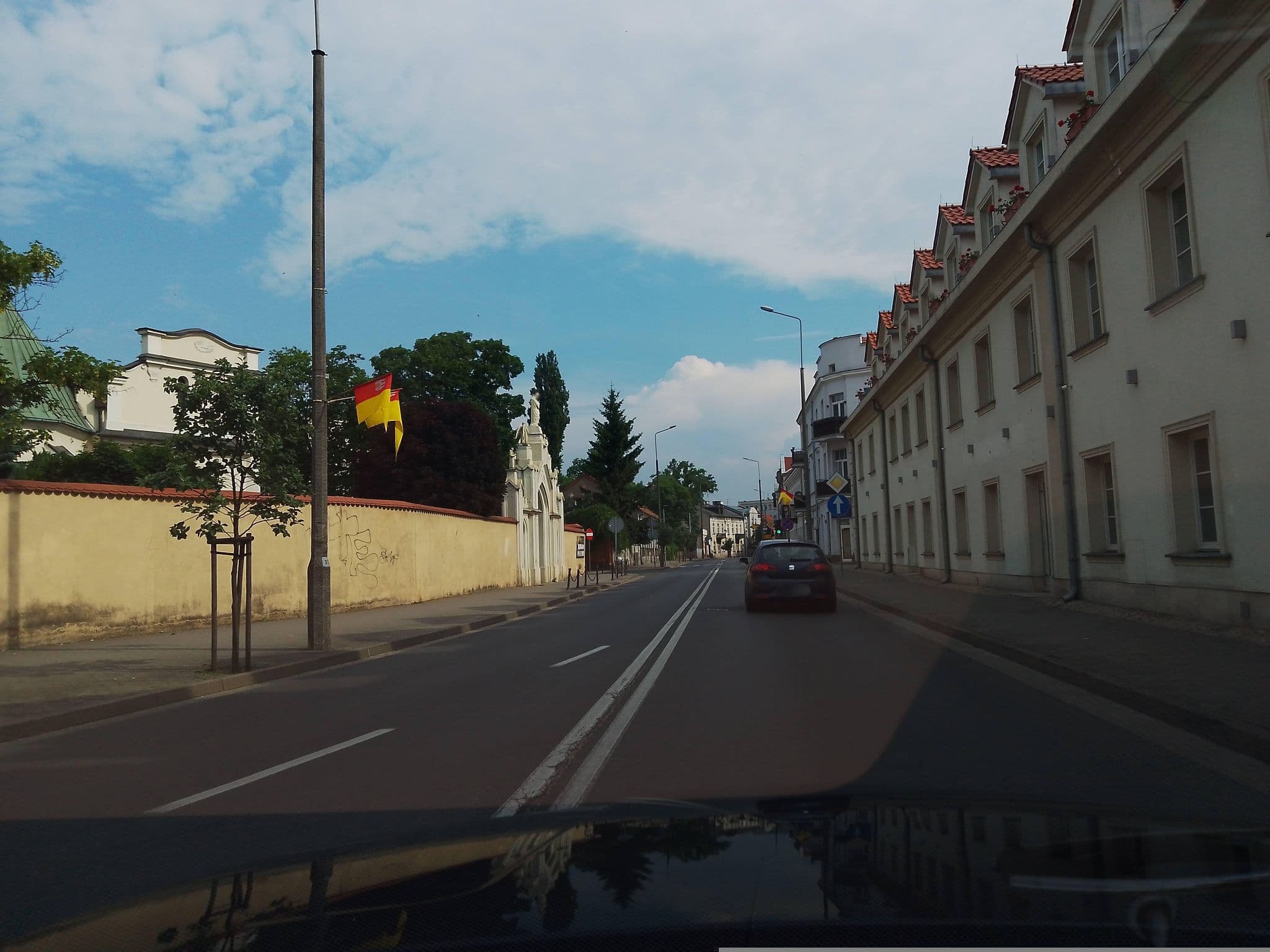Street view near Hotel Rozbicki, Włocławek — © and987 (CC BY-SA · Mapillary)