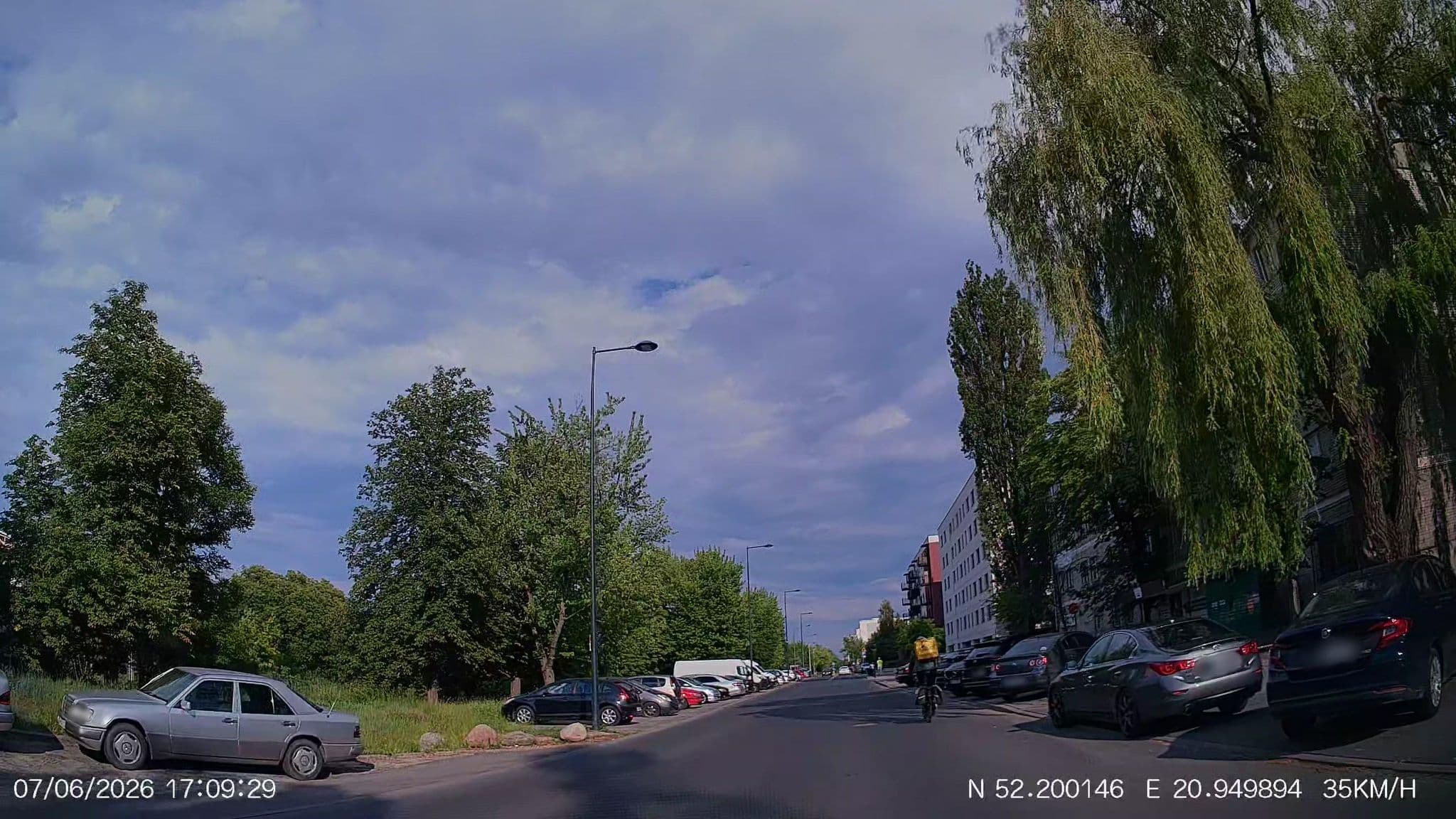 Street view near Jms Serwis. Sp. Z O.o., Włochy — © Driven2574 (CC BY-SA · Mapillary)