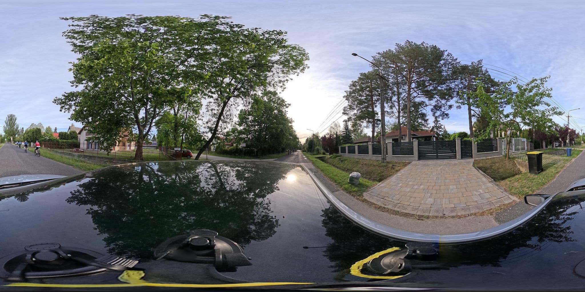 Street view near SZGYF Üdülő, Zamárdi — © kami911 (CC BY-SA · Mapillary)