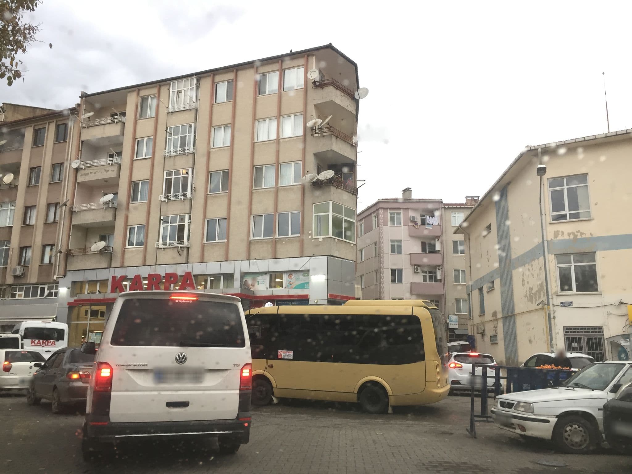 Street view near İşçimen Hotel, Lüleburgaz — © sessiznotalar (CC BY-SA · Mapillary)