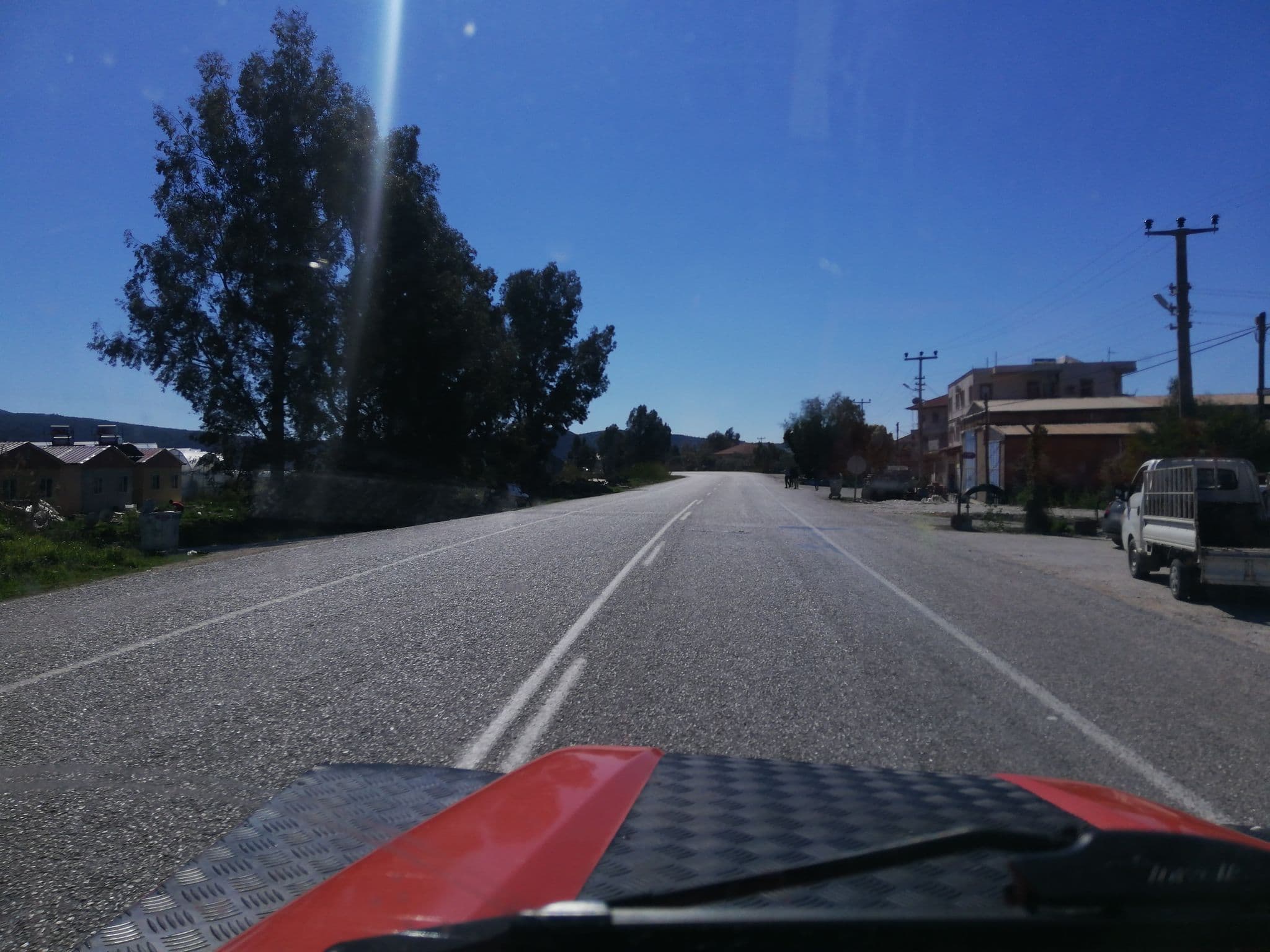 Street view near Uğurkan Otel, Çayköy — © nazif (CC BY-SA · Mapillary)