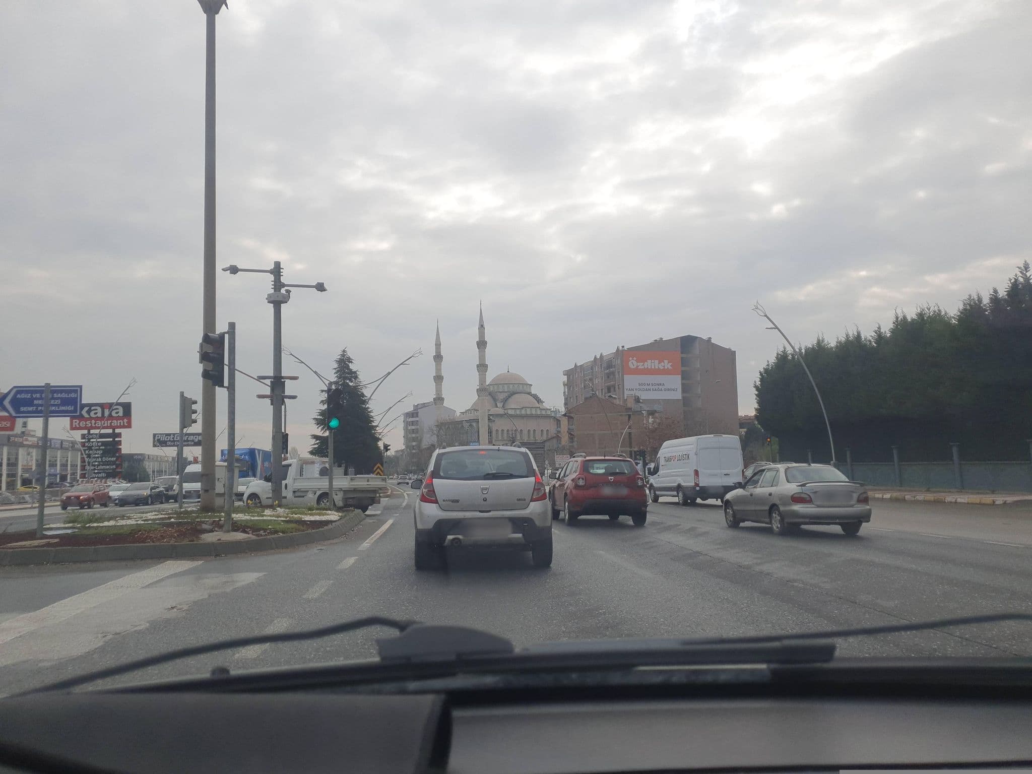 Street view near Ramada by Wyndham Uşak, Uşak — © VoSToK (CC BY-SA · Mapillary)
