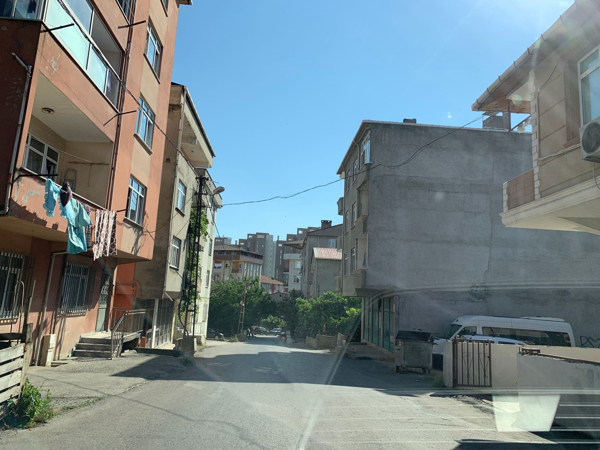 Street view near Fabrika Ayarları, Sultanbeyli — © cihan10 (CC BY-SA · Mapillary)
