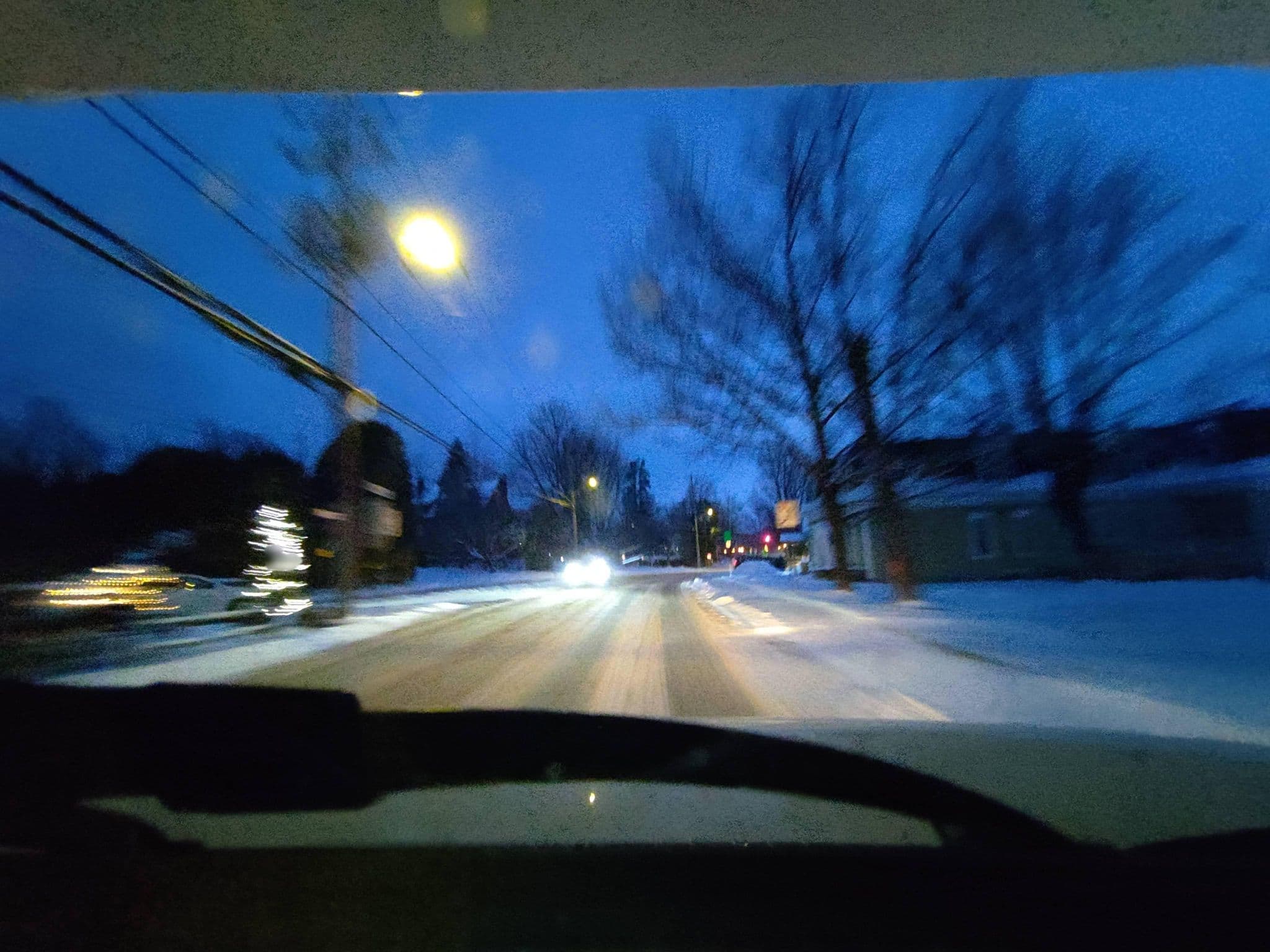 Street view near Gîte Amour et Amitié B&B, Magog — © kibour (CC BY-SA · Mapillary)