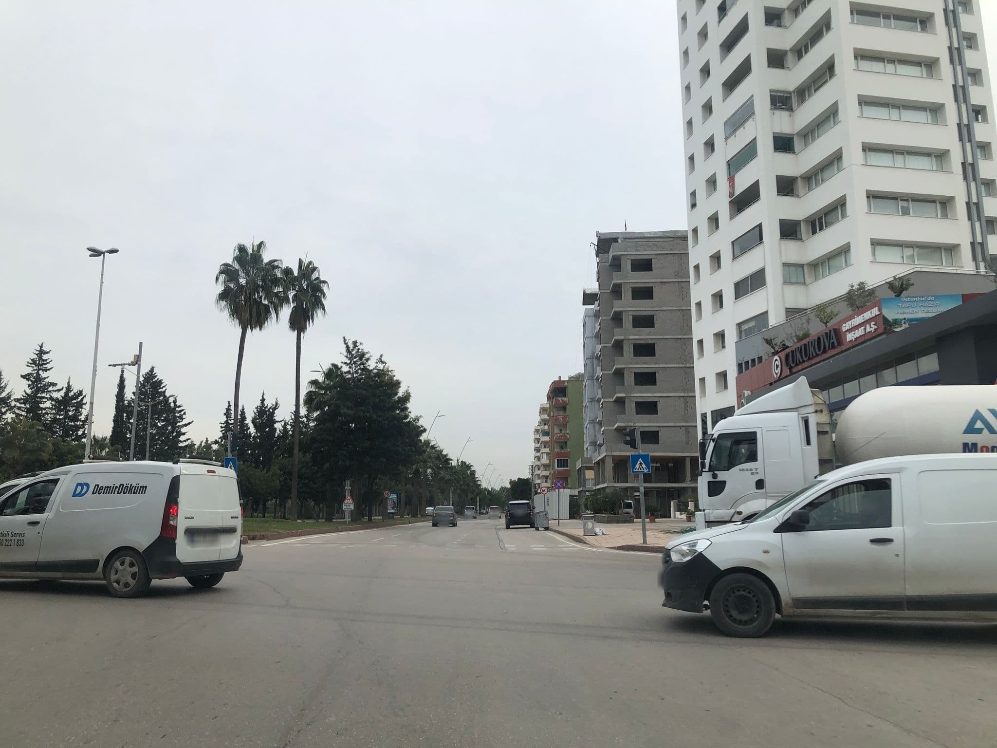 Street view near Tapu Kadastro Sosyal Tesisi, Karslı — © kerim10 (CC BY-SA · Mapillary)
