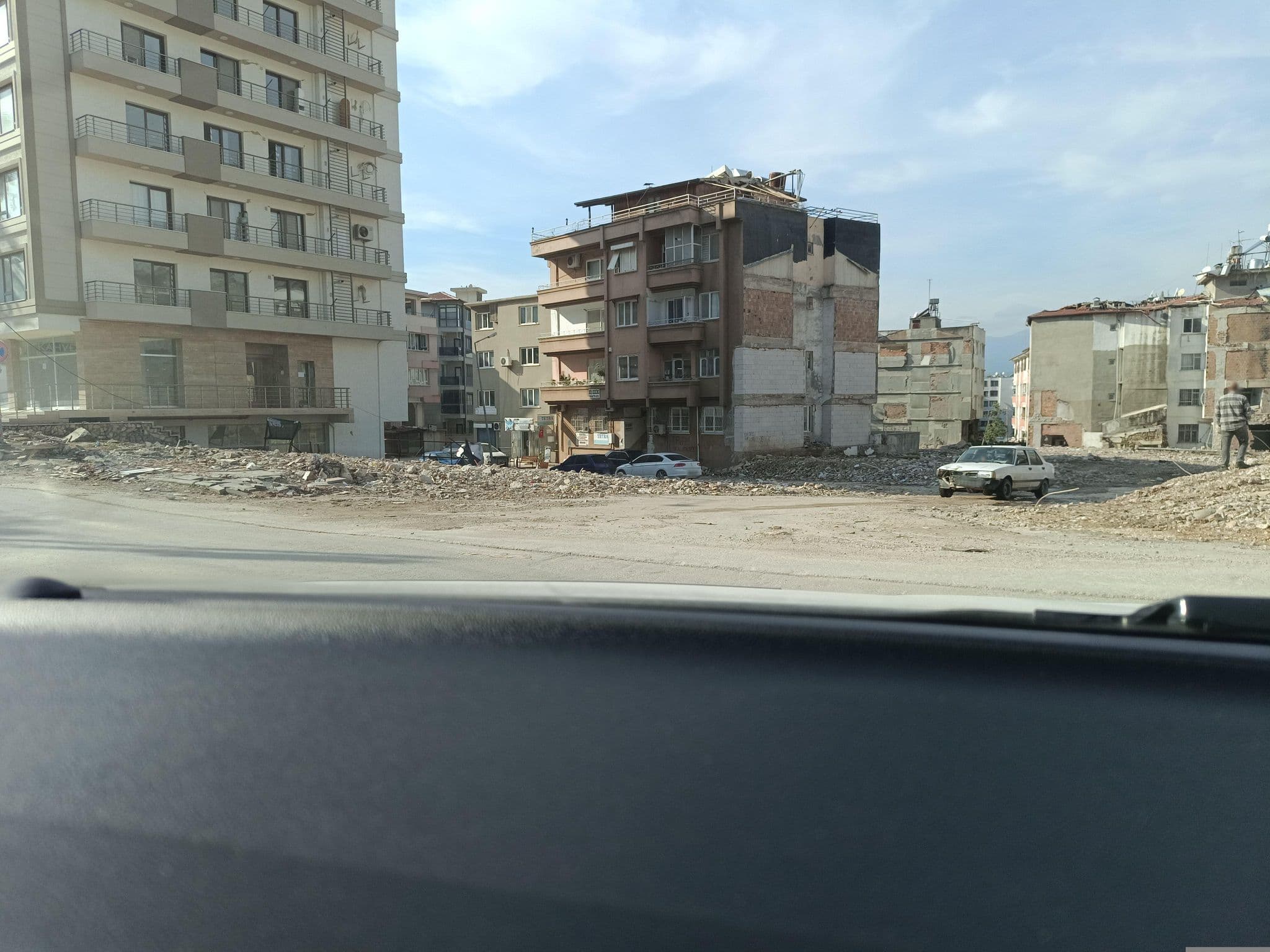 Street view near Maısongalı Otel, Antakya — © meryem (CC BY-SA · Mapillary)