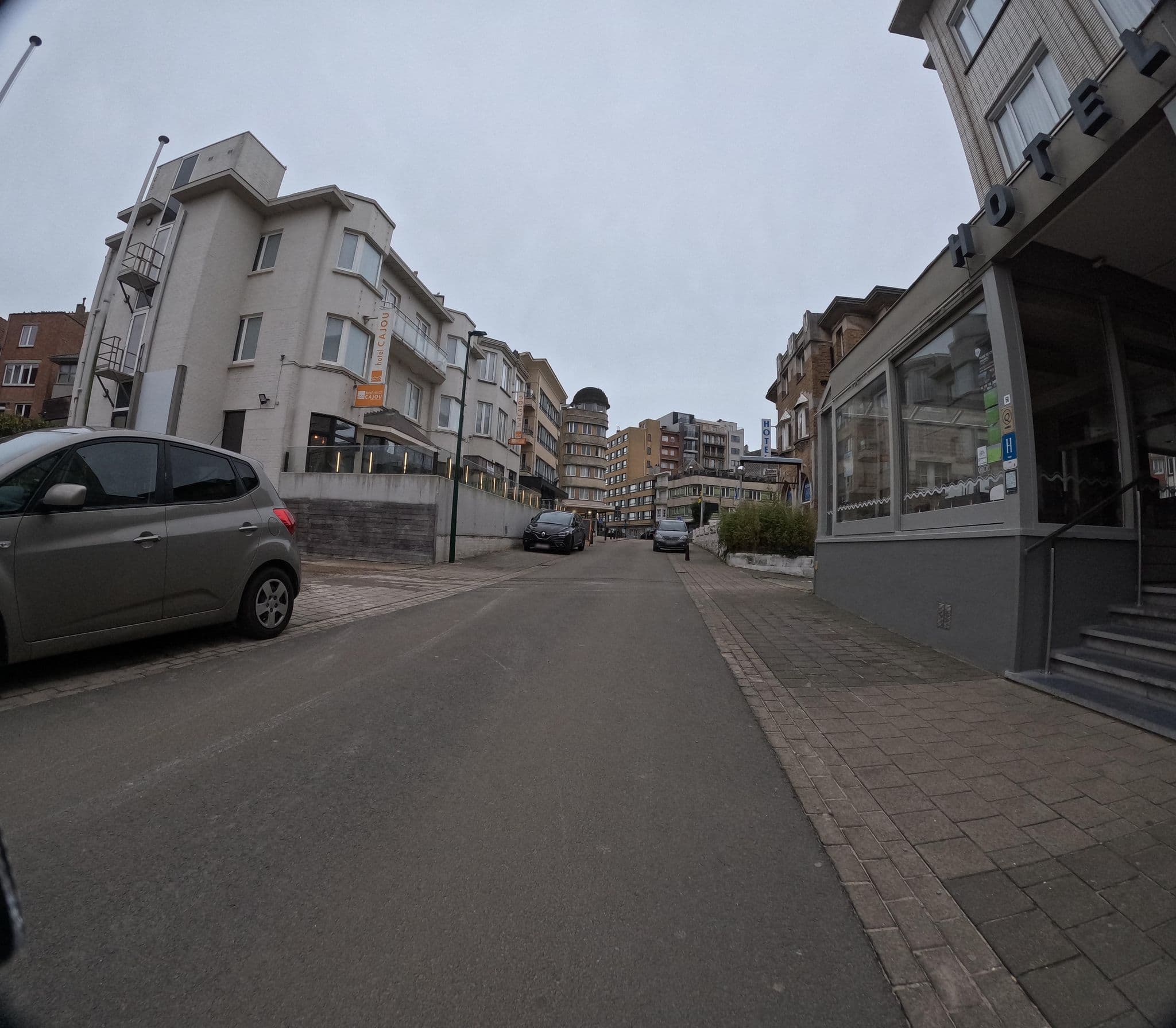 Street view near Hotel Europe De Panne, De Panne — © filipc (CC BY-SA · Mapillary)