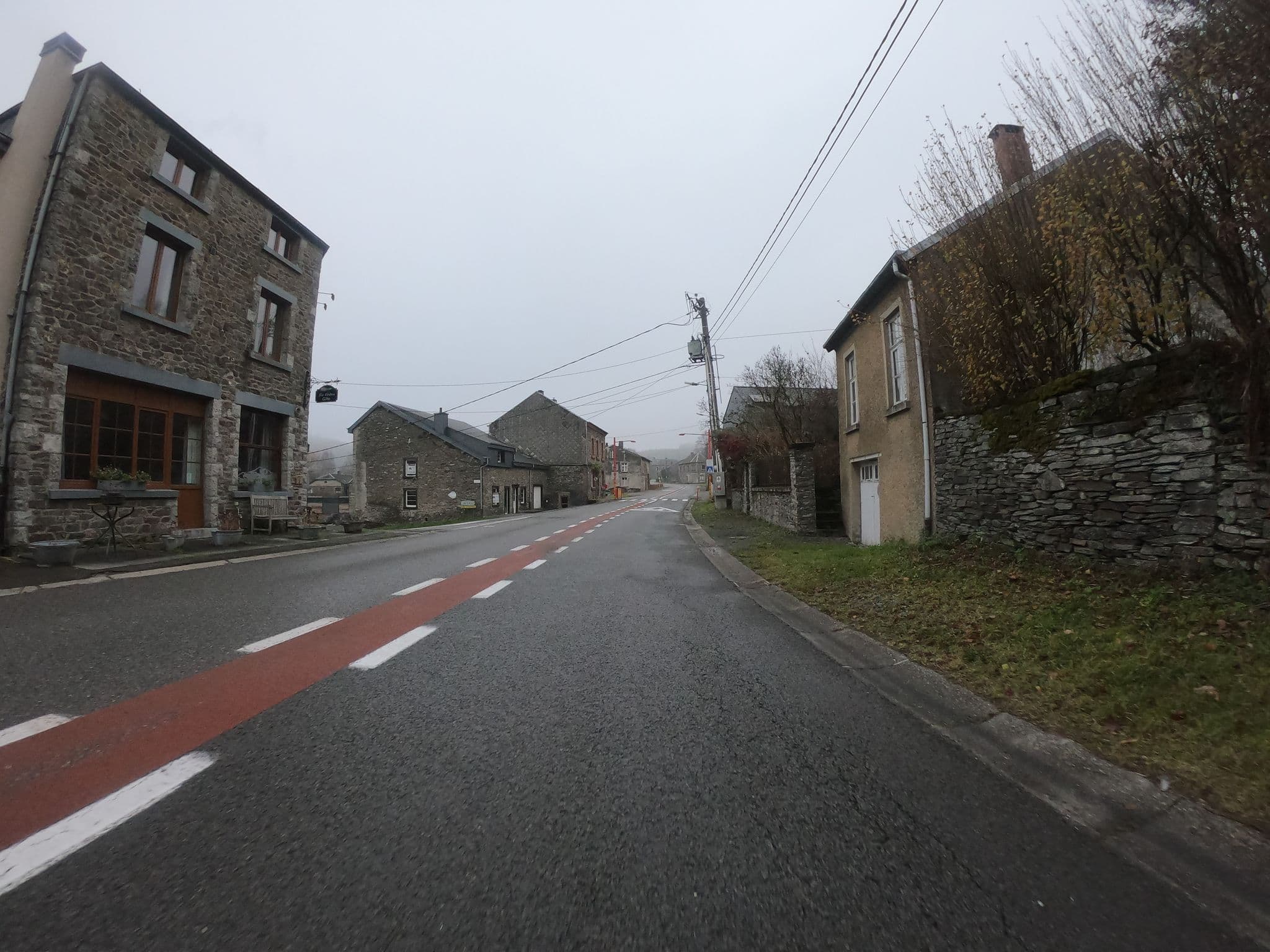 Street view near partyhouse d"ardennen ☺️, Bièvre — © joostjakob (CC BY-SA · Mapillary)