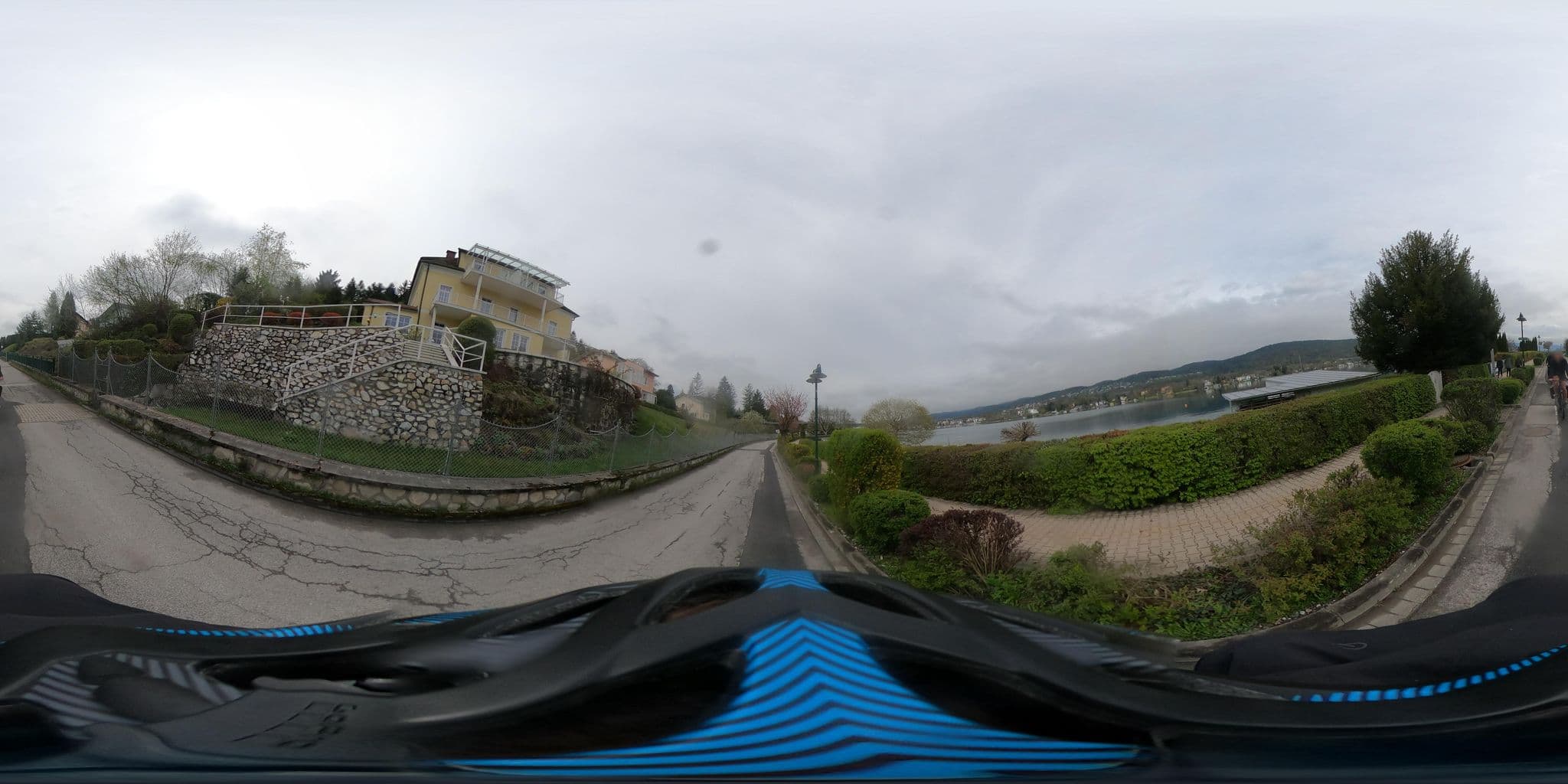 Street view near Seeappartments Schwarzvilla, Velden am Wörther See — © consens_verkehrsplanung (CC BY-SA · Mapillary)