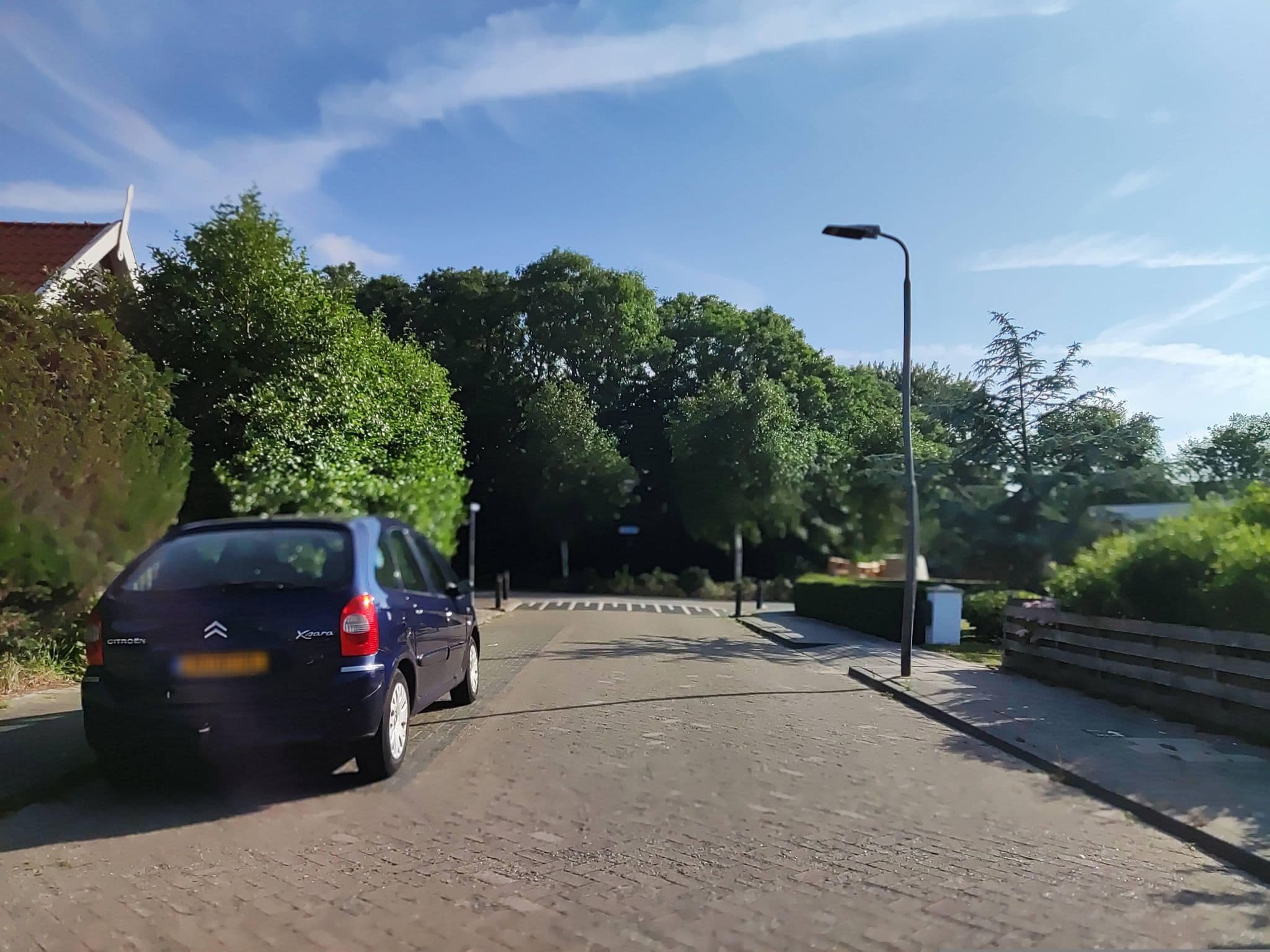 Street view near ‘t Kraaiennest, De Koog — © t_hartung (CC BY-SA · Mapillary)