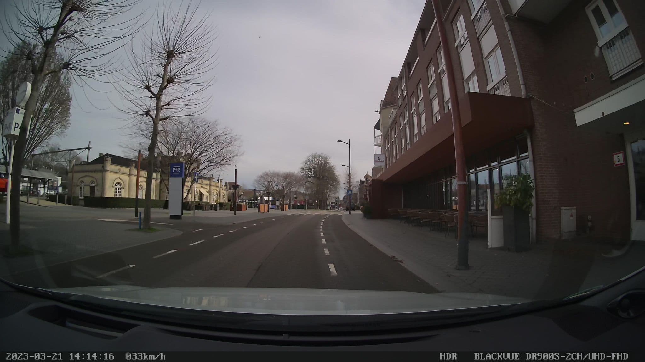 Street view near Hotel Tummers, Broekhem — © madel (CC BY-SA · Mapillary)