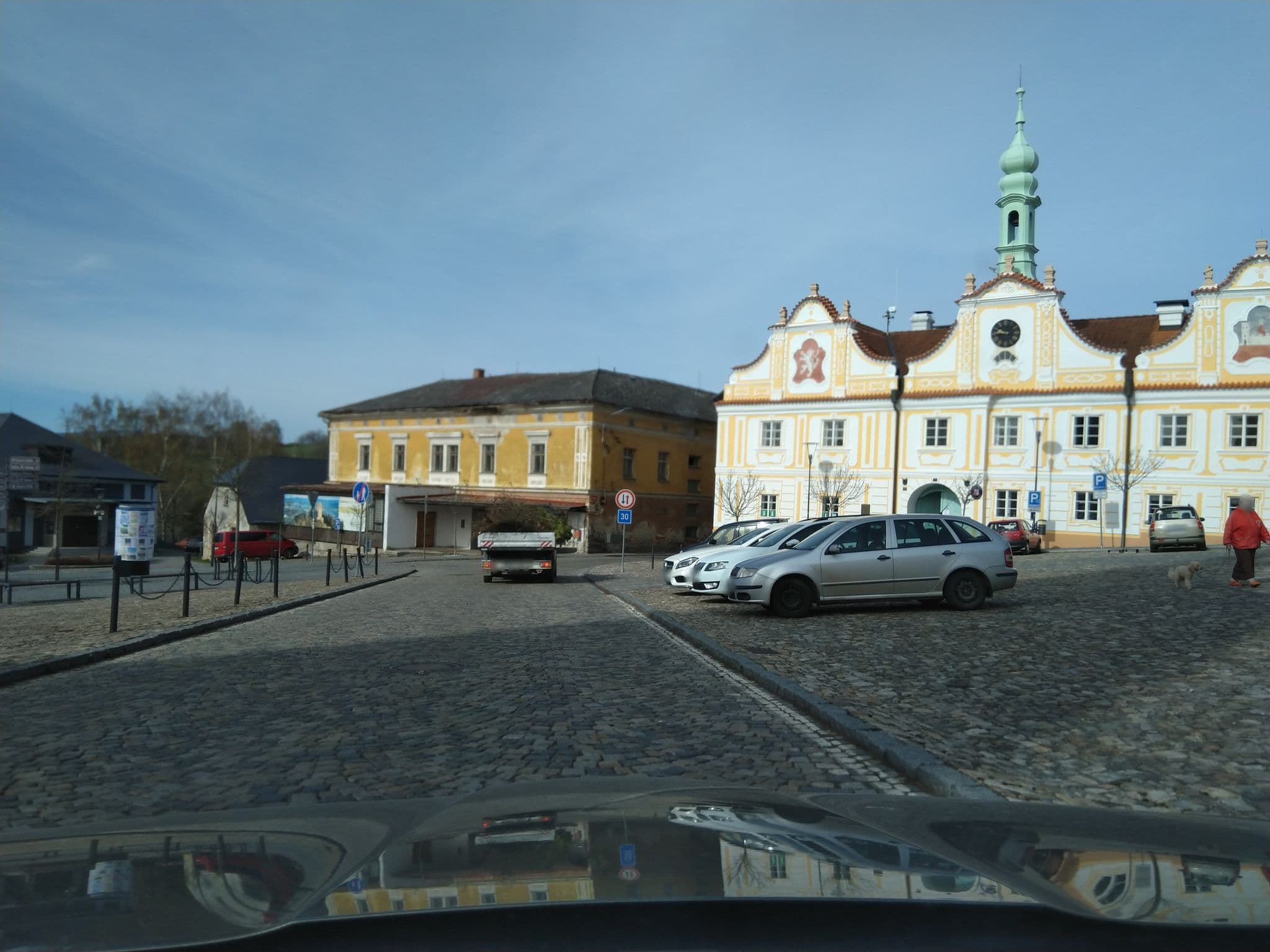 Street view near Penzion Trnov, Kašperské Hory — © vwv (CC BY-SA · Mapillary)