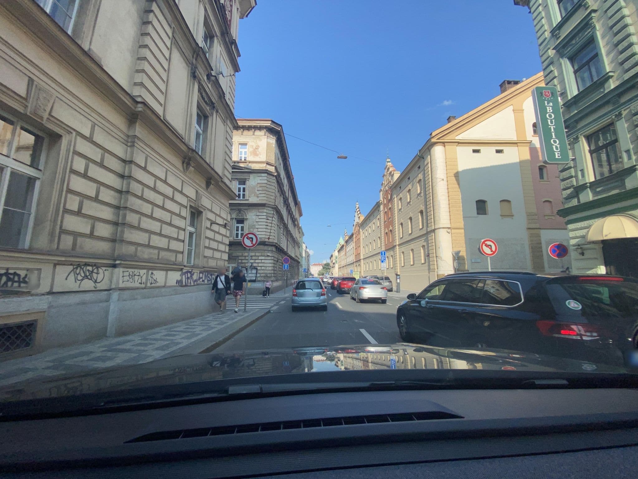Street view near Vacation rentals in Prague, Smíchov — © gob (CC BY-SA · Mapillary)