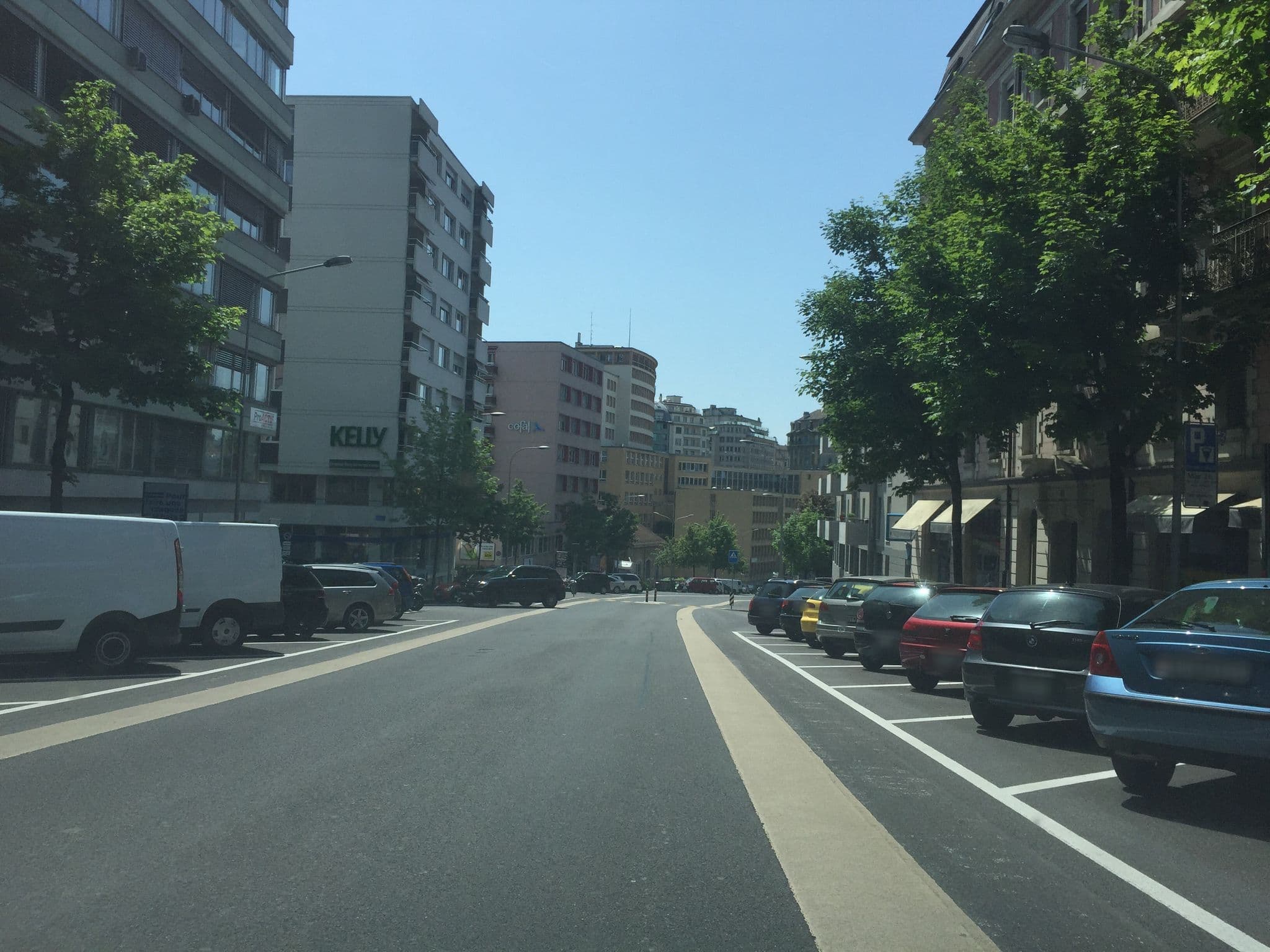Street view near Minotel, Lausanne — © sburlot (CC BY-SA · Mapillary)