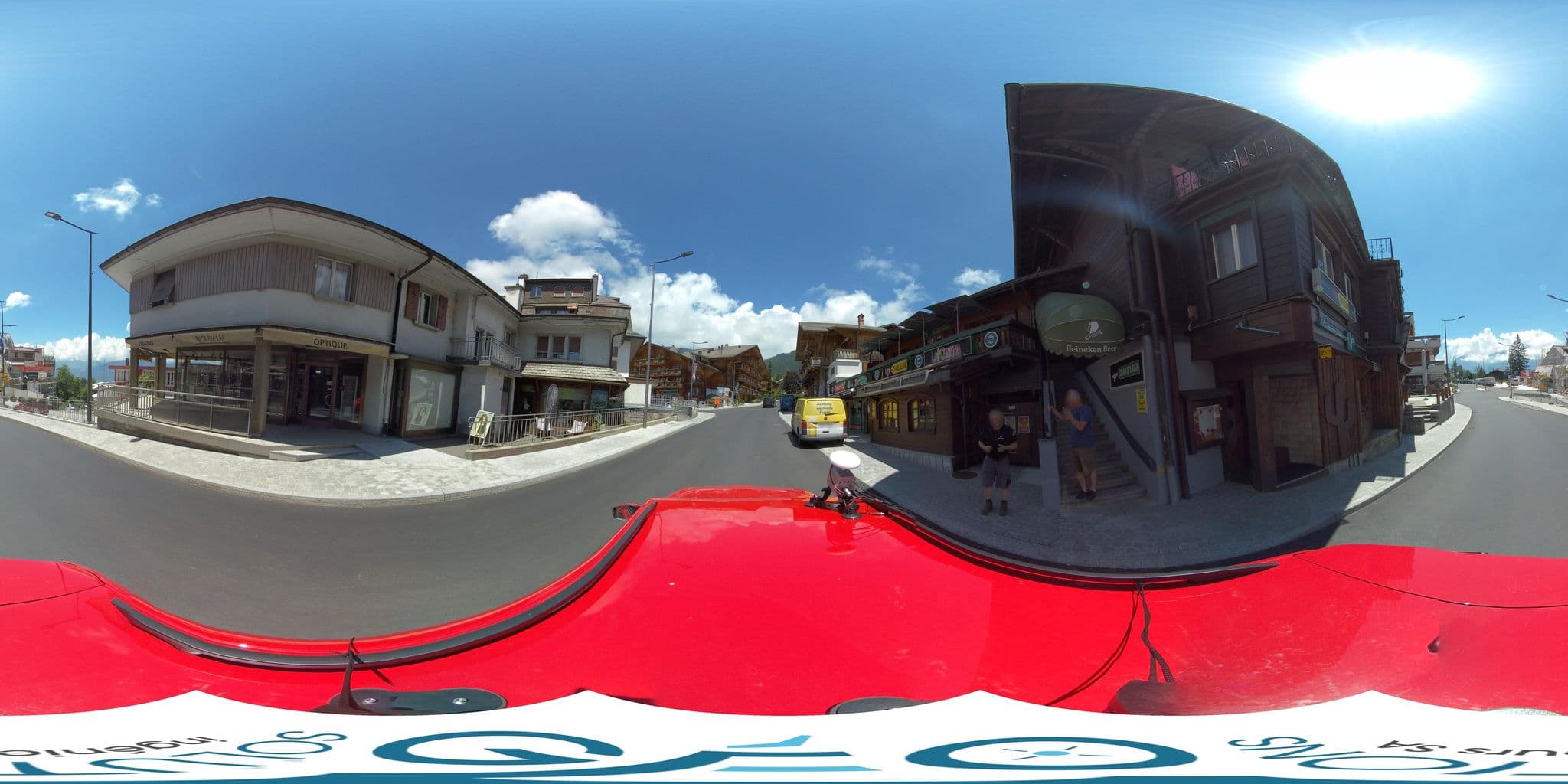 Street view near Posey Suis Au Bar En Train De Cuver, Villars-sur-Ollon — © epoc (CC BY-SA · Mapillary)