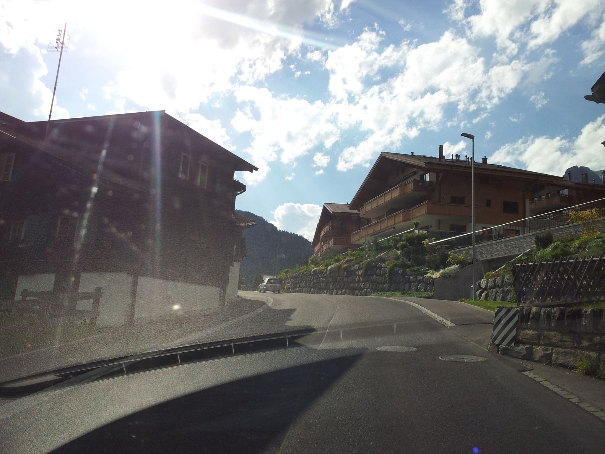 Street view near Grindelwald Holiday Appartments, Grindelwald — © sp8962de (CC BY-SA · Mapillary)