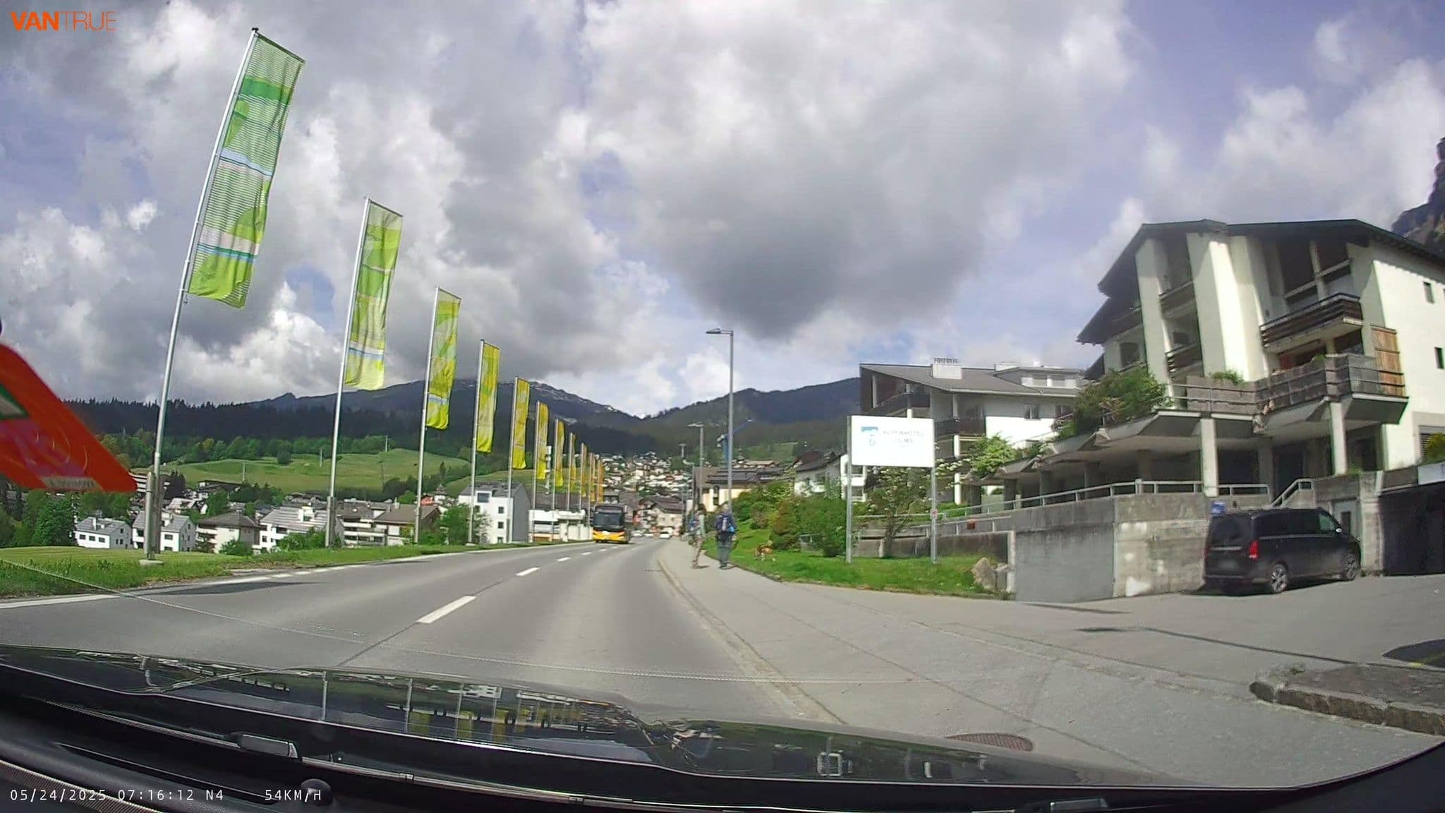 Street view near Alpenhotel Flims, Flims — © fcignat (CC BY-SA · Mapillary)