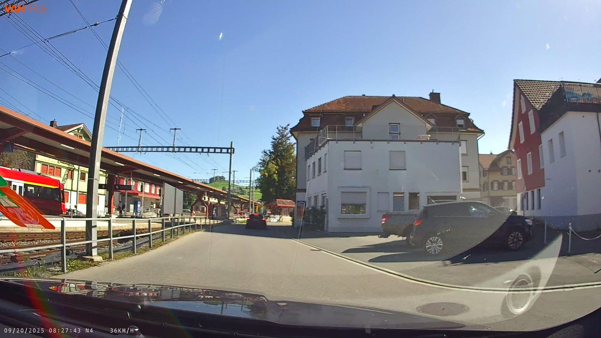 Street view near Gasthaus Baeren, Appenzell — © fcignat (CC BY-SA · Mapillary)