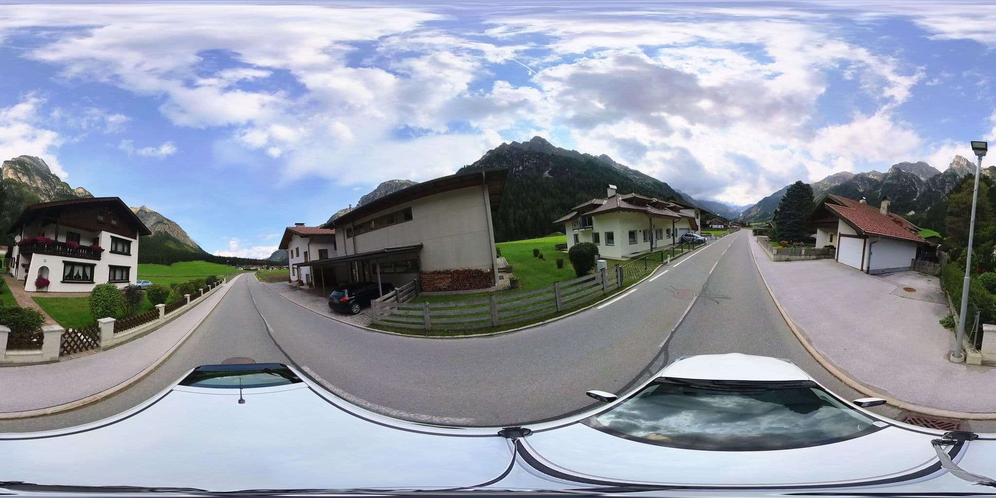 Street view near Conny's Ferienwohnungen, Trins — © osmplus_org (CC BY-SA · Mapillary)