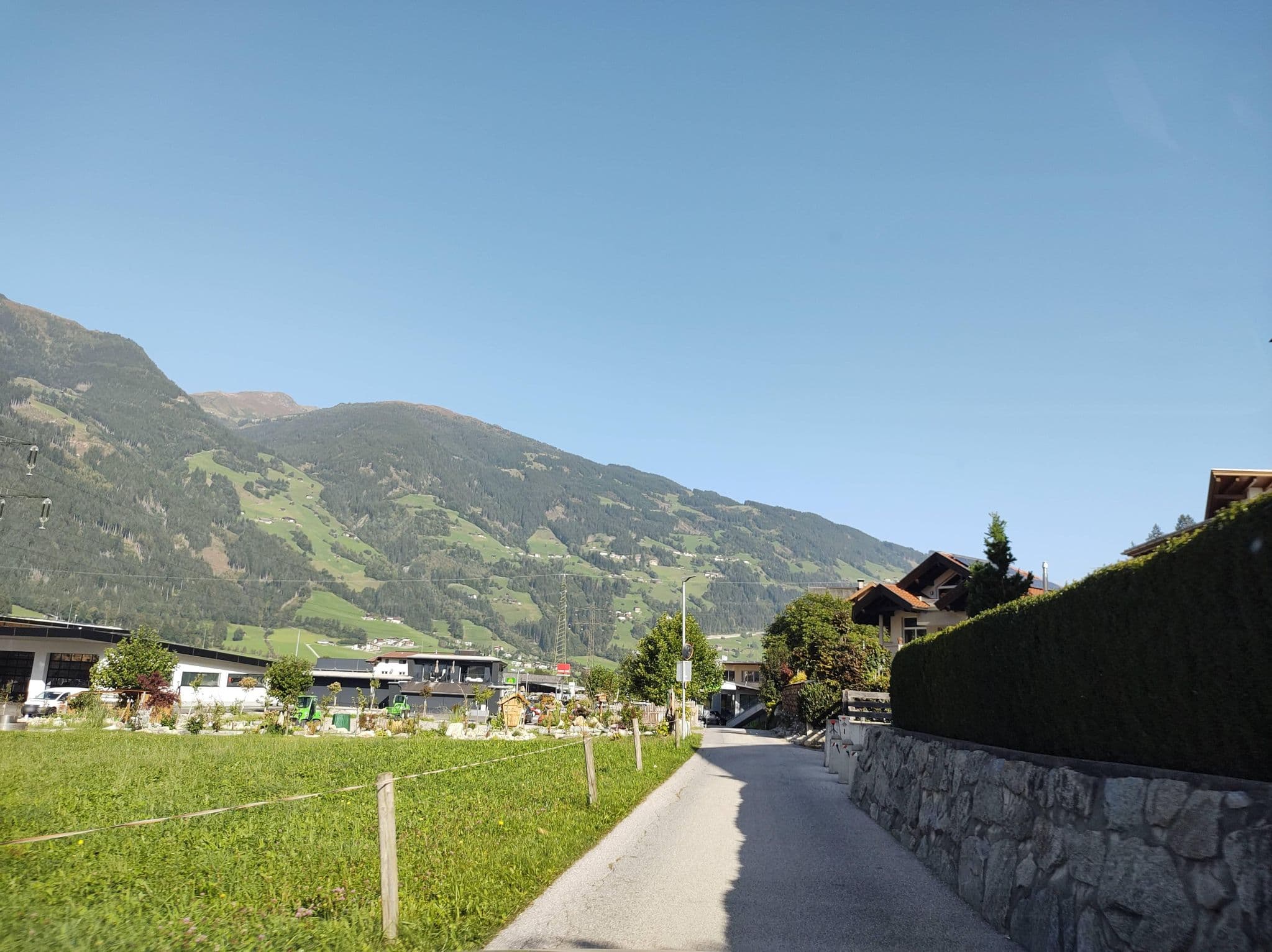 Street view near haus bergland, Ramsau im Zillertal — © thetornado76 (CC BY-SA · Mapillary)