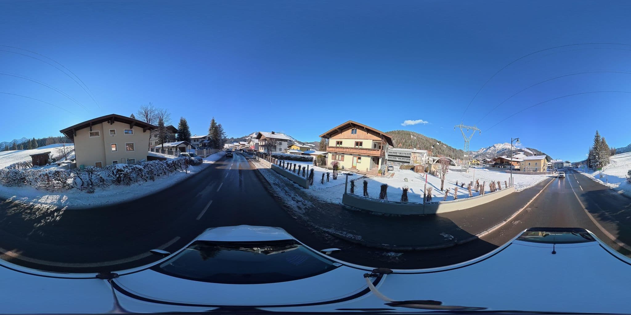 Street view near Kirchenwirt Dorfwirtshaus, Hochfilzen — © osmplus_org (CC BY-SA · Mapillary)