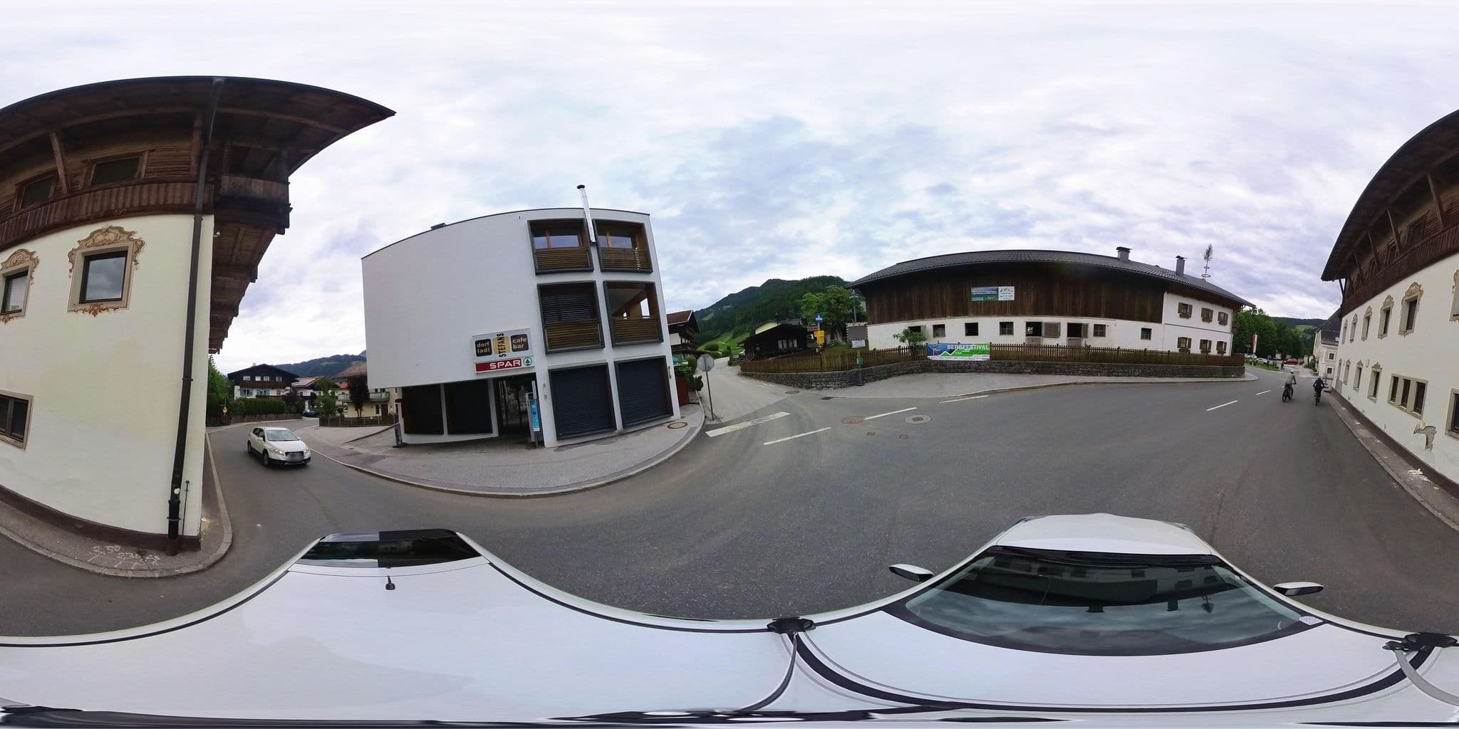 Street view near Gasthaus Ittererwirt, Itter — © osmplus_org (CC BY-SA · Mapillary)