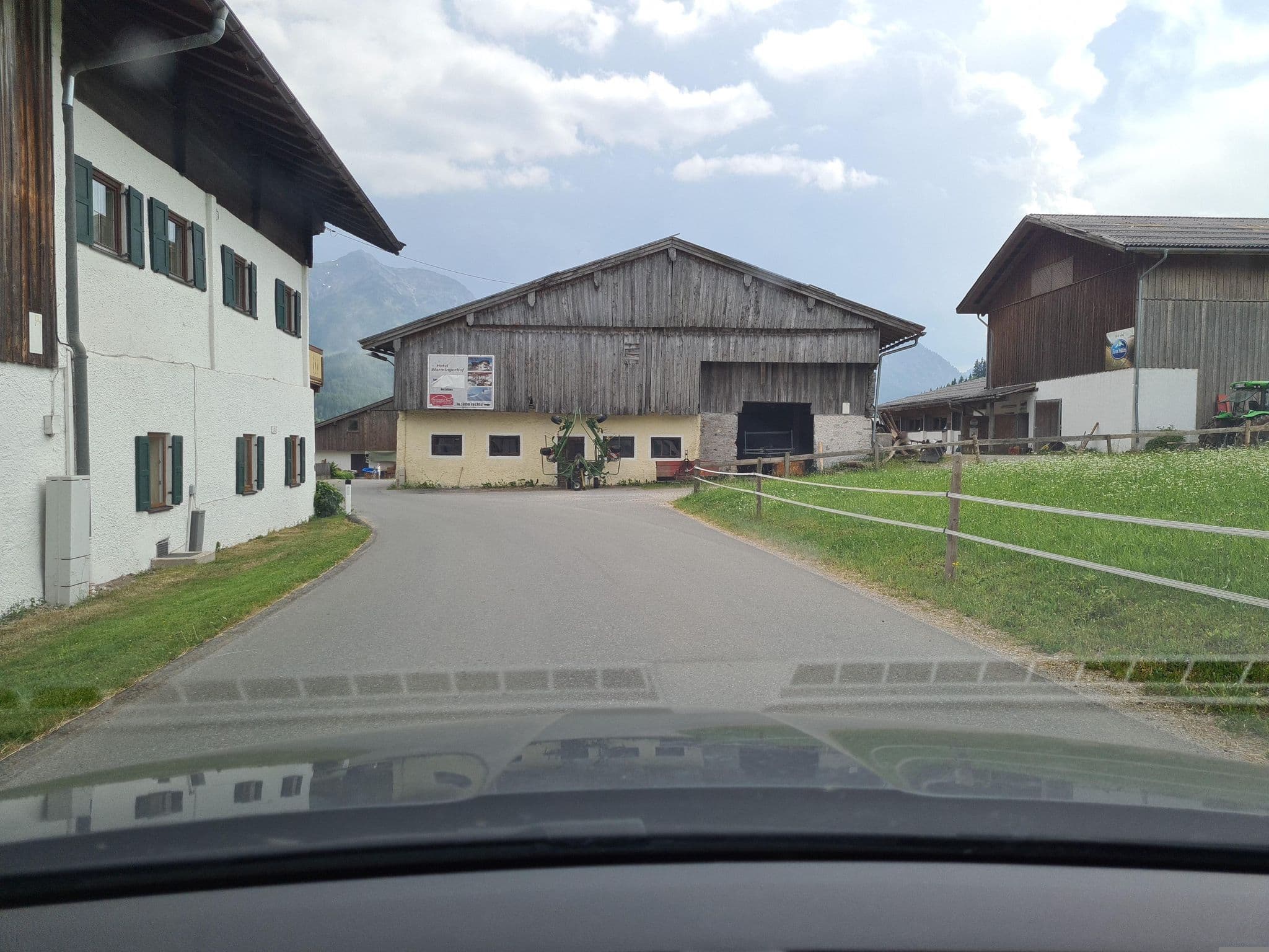 Street view near Abenteuer, Hochfilzen — © schermy_at (CC BY-SA · Mapillary)