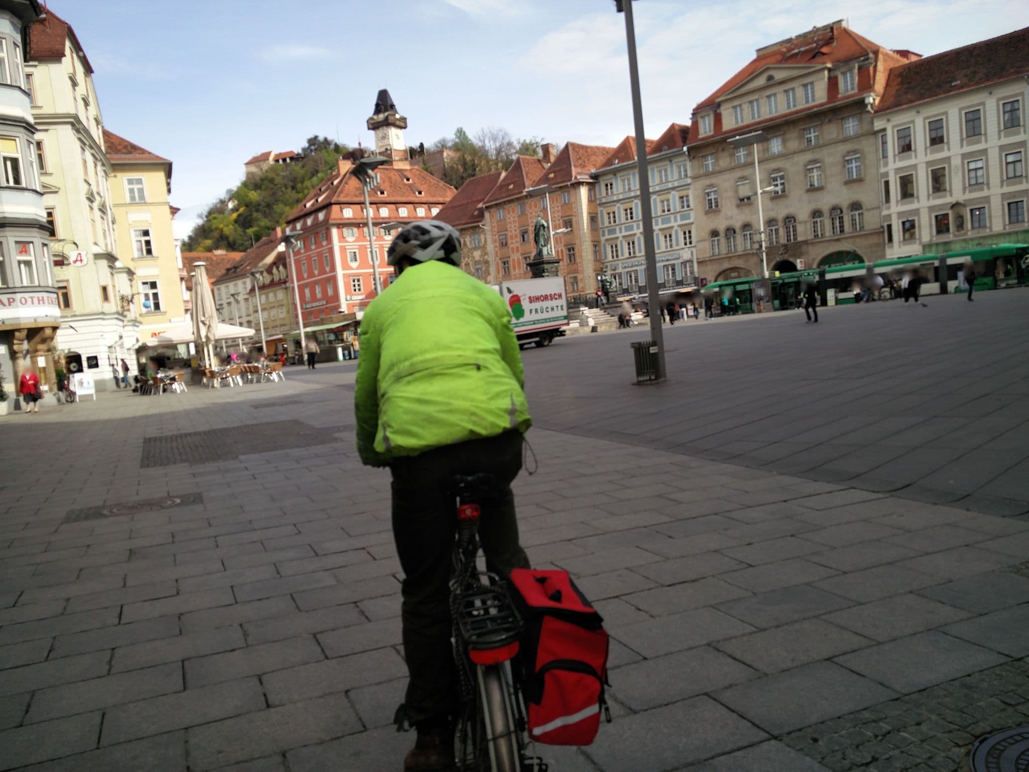 Street view near City De Lights, Graz — © gerhard (CC BY-SA · Mapillary)