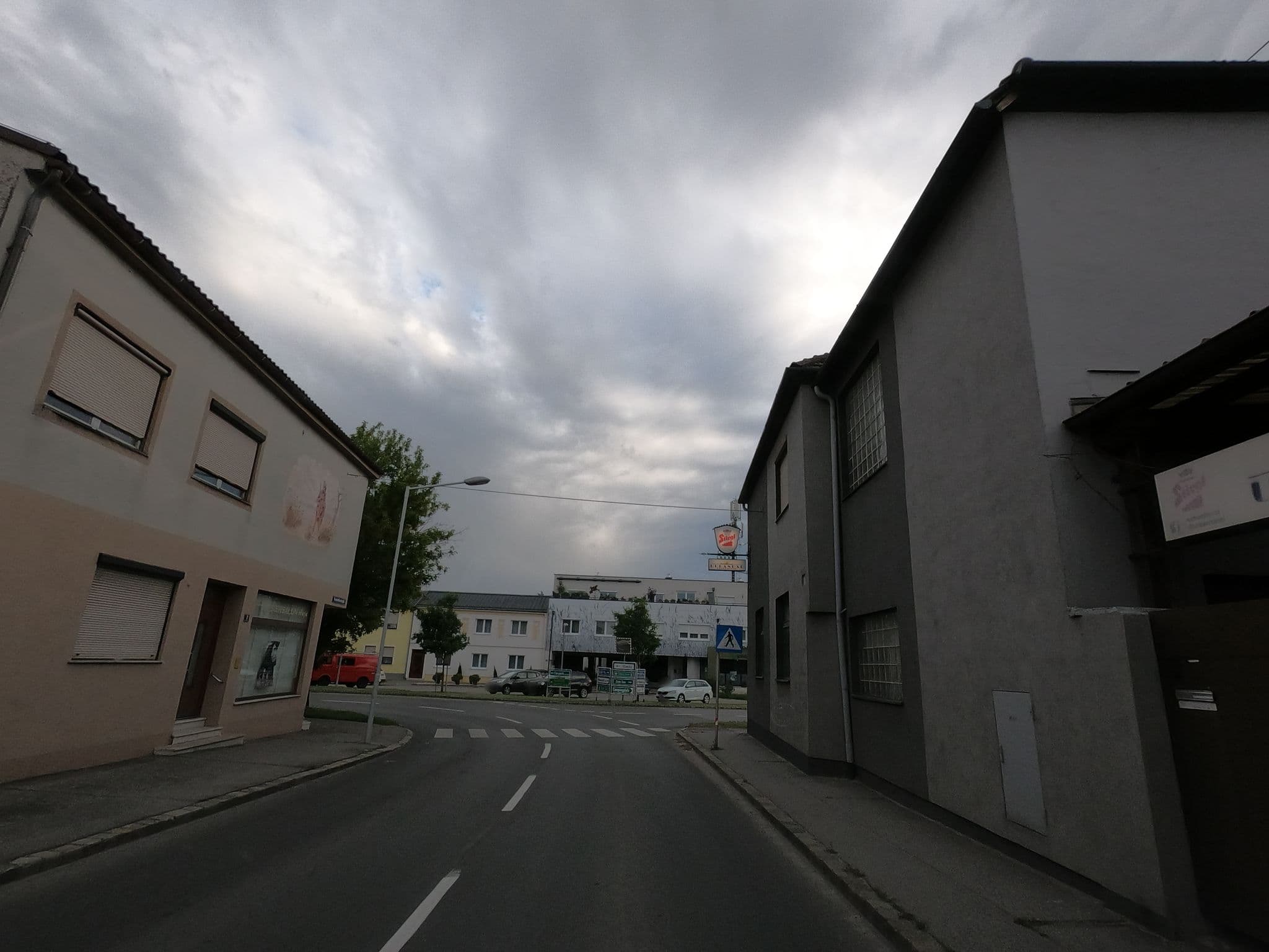 Street view near Gasthaus zum heiligen Urban, Podersdorf am See — © flansch (CC BY-SA · Mapillary)