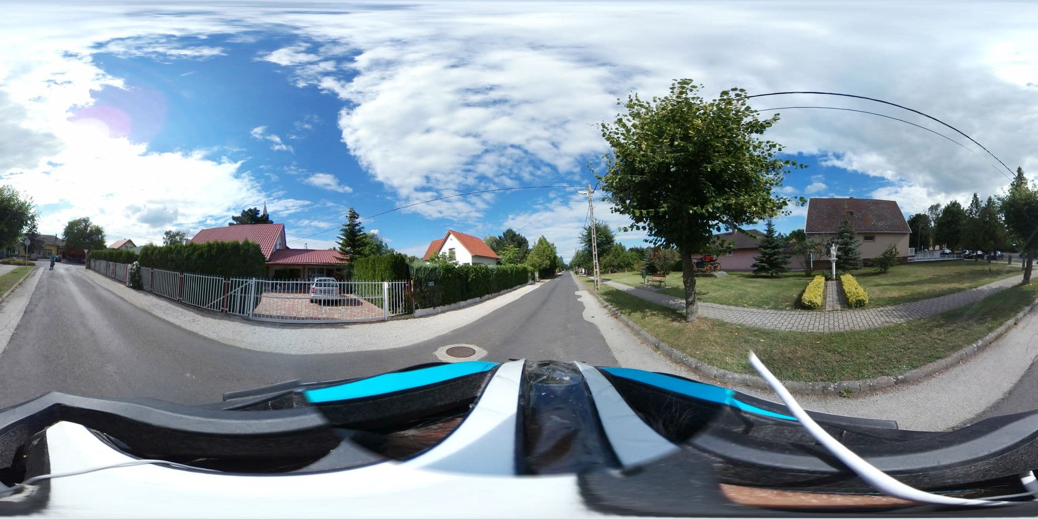 Street view near Németh Apartmanház, Vonyarcvashegy — © tamas (CC BY-SA · Mapillary)