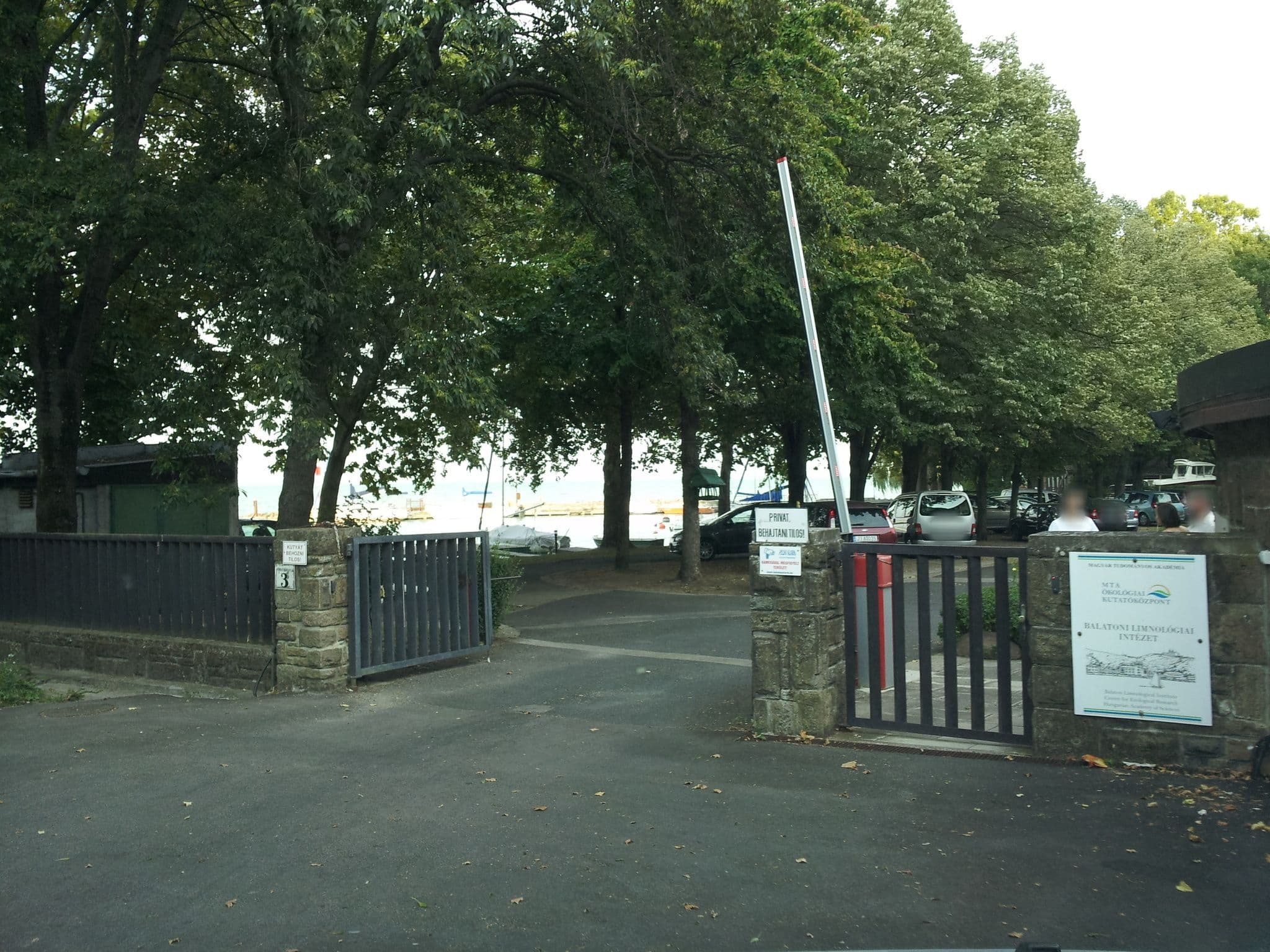 Street view near MTA OK BLI Vendeghaz, Tihany — © kolesajr (CC BY-SA · Mapillary)