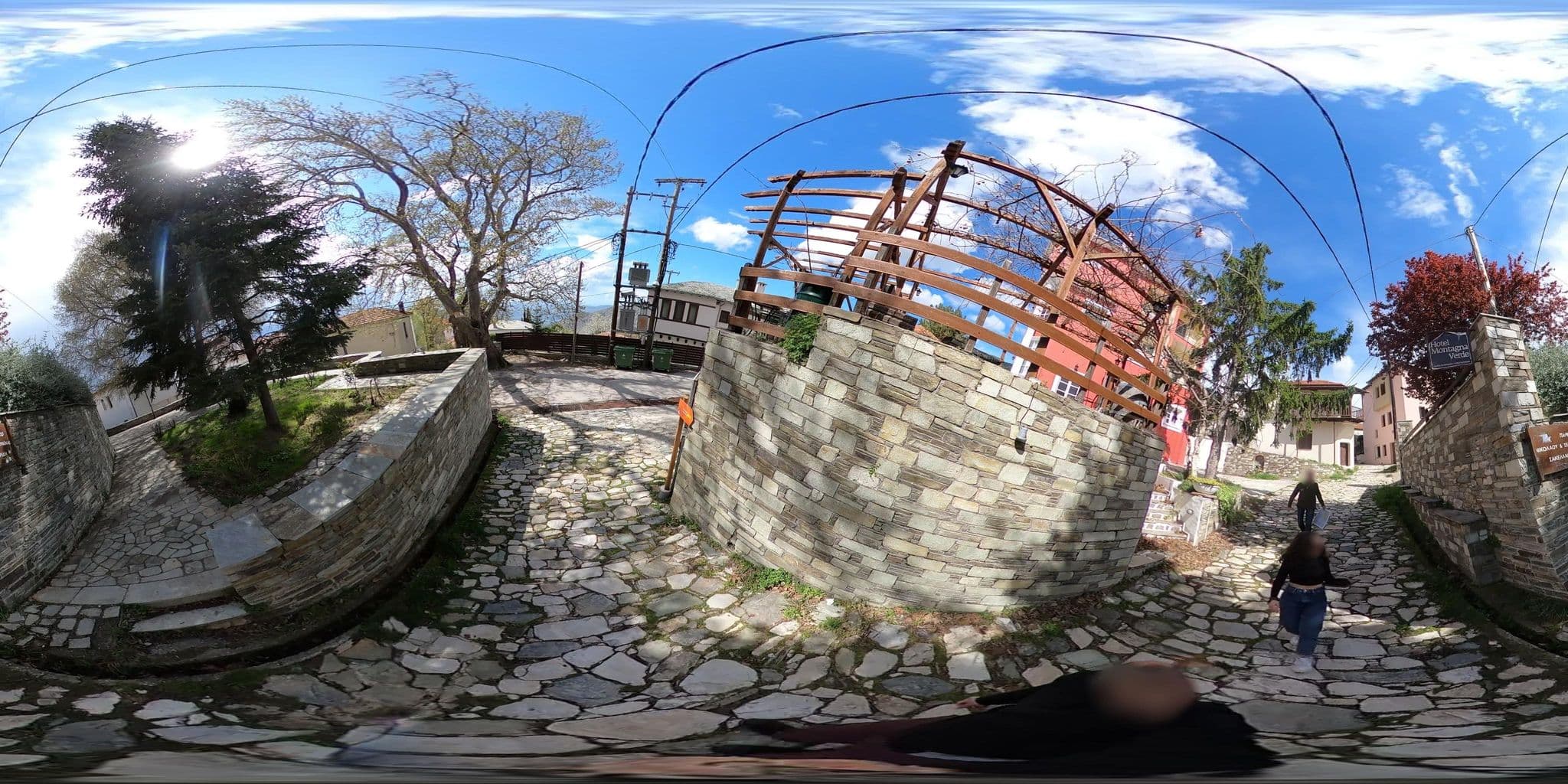 Street view near Karavos Hotel, Portariá — © RoikosSA (CC BY-SA · Mapillary)