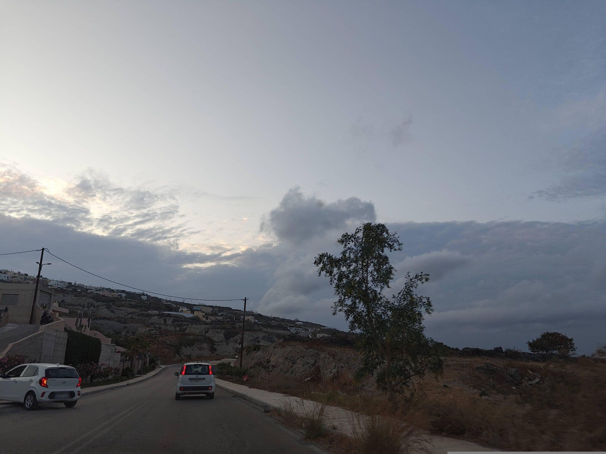 Street view near Jacuzzi Suite 101, Firá — © grkpete (CC BY-SA · Mapillary)
