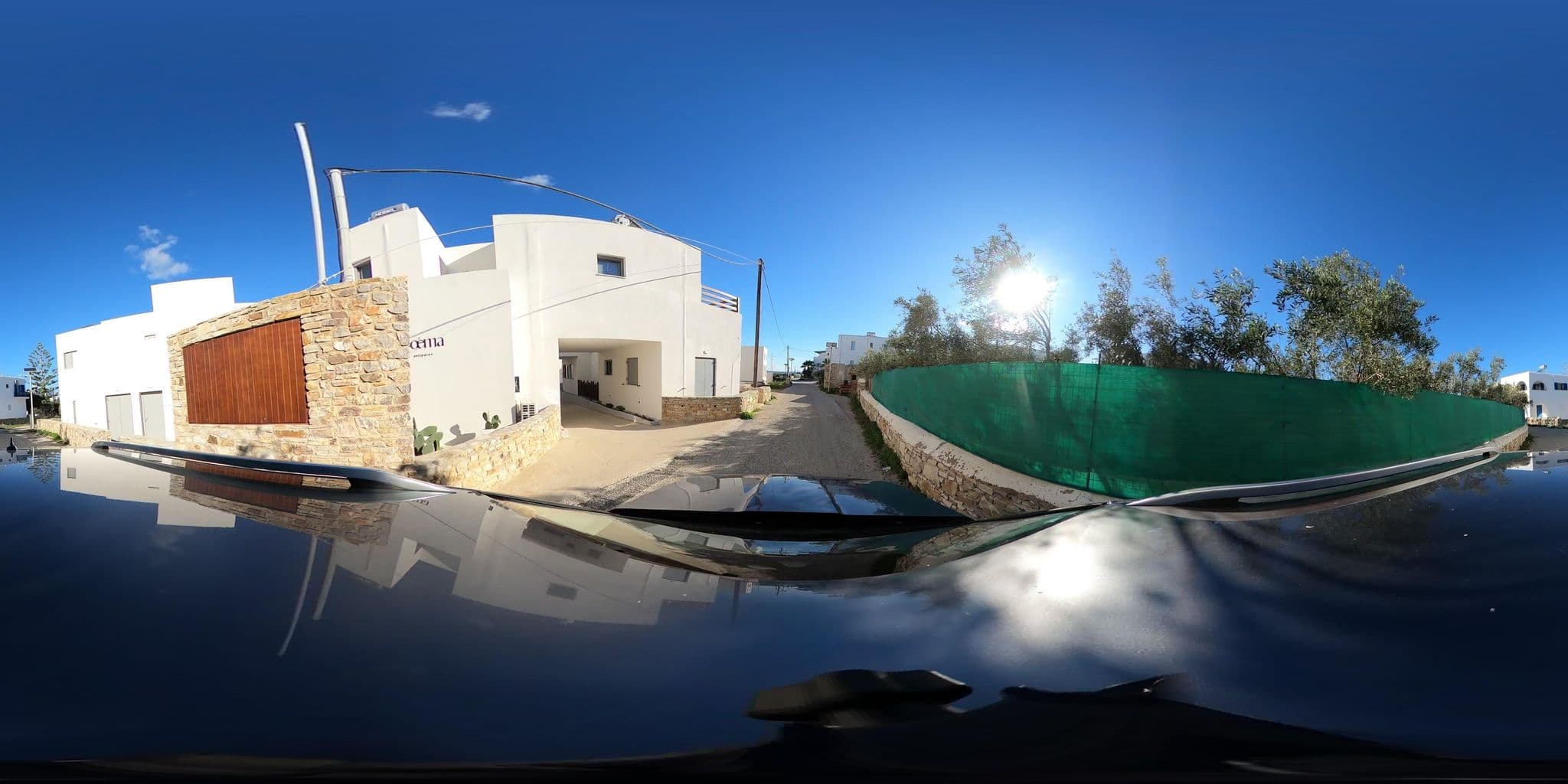 Street view near Kastro Traditional Studios & Apartments, Páros — © RoikosSA (CC BY-SA · Mapillary)