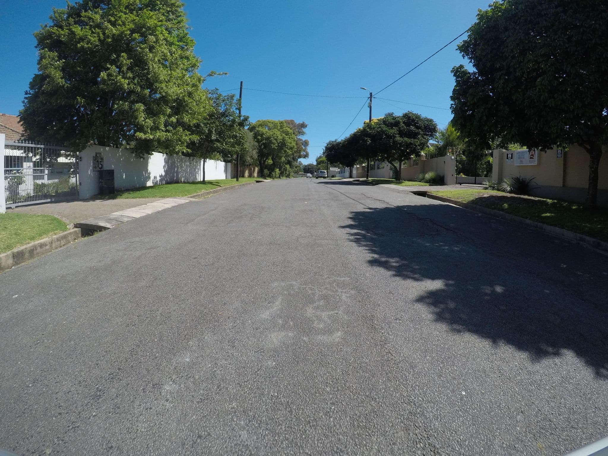 Street view near Appleby's Guest House, East London — © bergie (CC BY-SA · Mapillary)