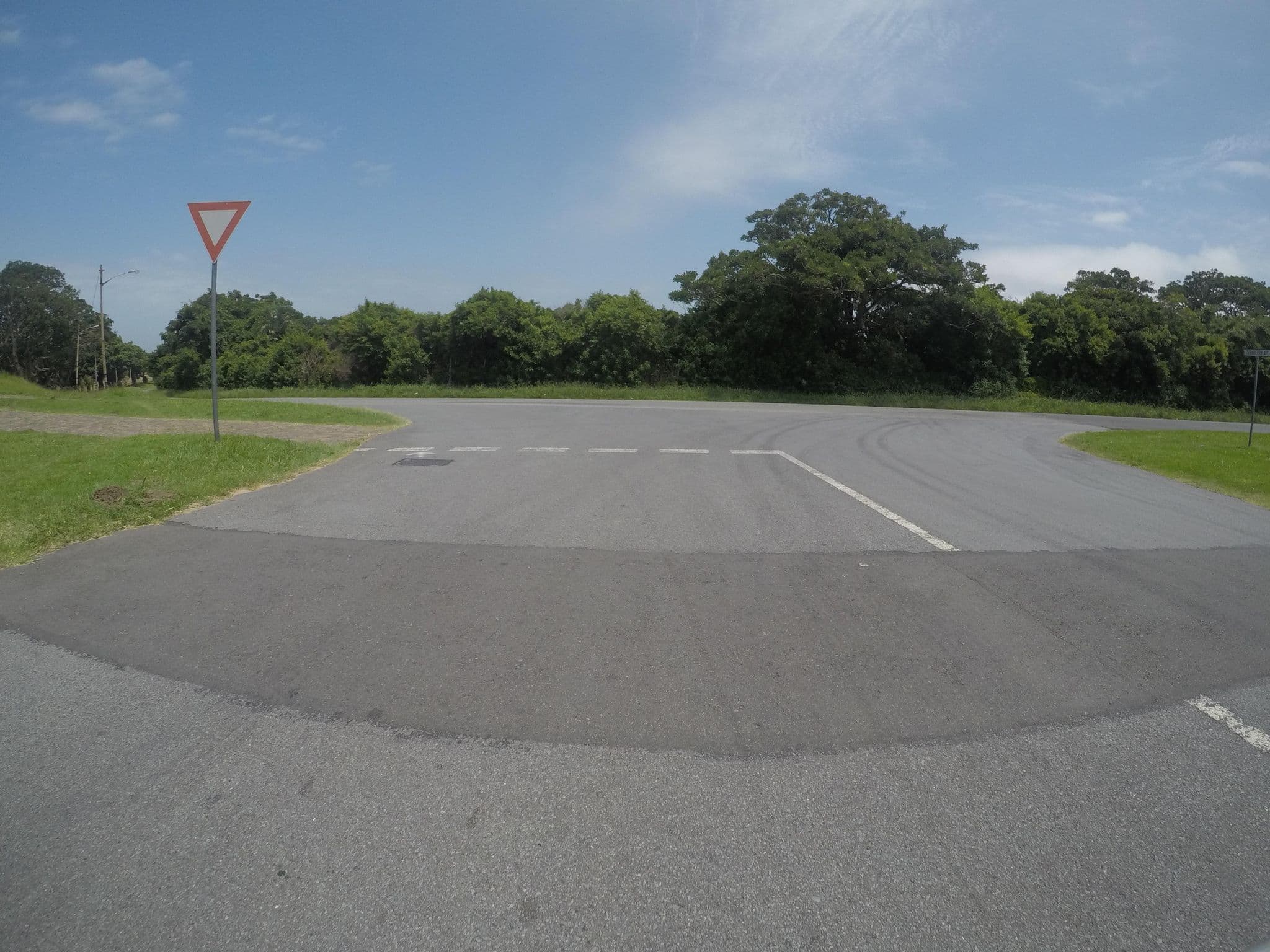 Street view near Buffalo View Lodge, East London — © bergie (CC BY-SA · Mapillary)