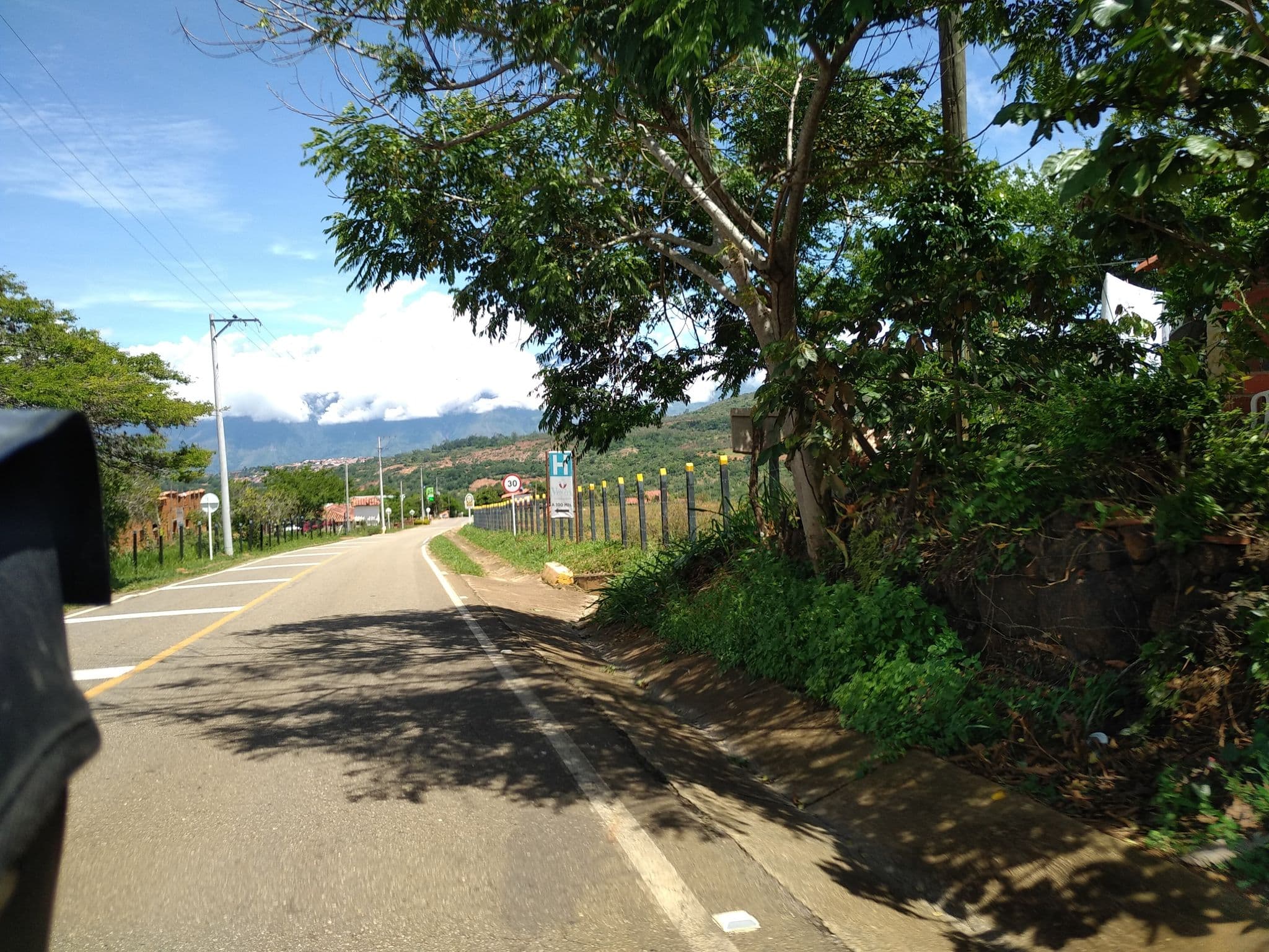 Street view near Colinas de Barichara, Barichara — © nomadmapper (CC BY-SA · Mapillary)