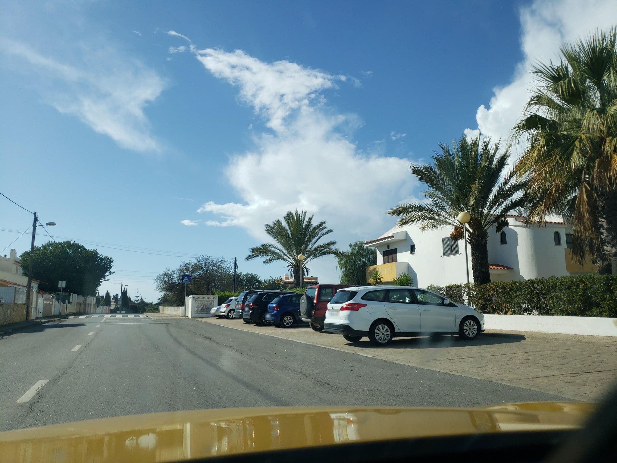 Street view near Resort Ponta Grande Carvoeiro, Carvoeiro — © mapfool (CC BY-SA · Mapillary)