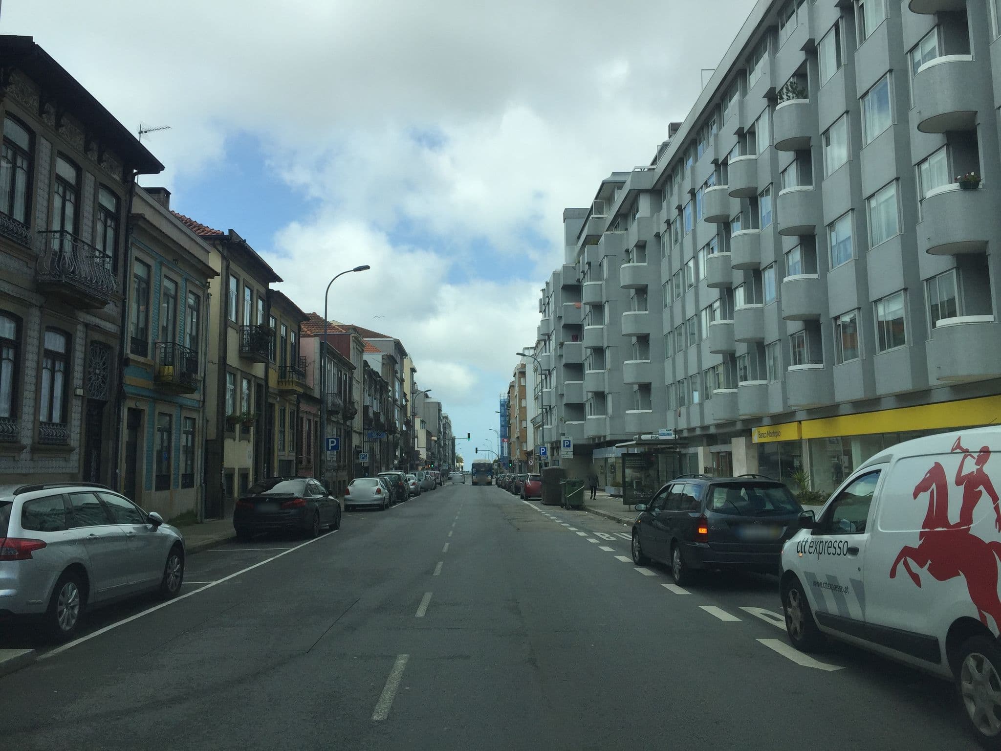 Street view near Residencial Nova da Constituição, Ameal — © ptmap (CC BY-SA · Mapillary)