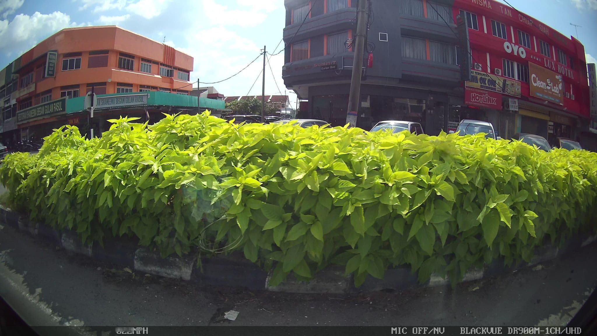 Street view near Merge Submit Boutique Hotel, Teluk Intan — © kaart_1 (CC BY-SA · Mapillary)