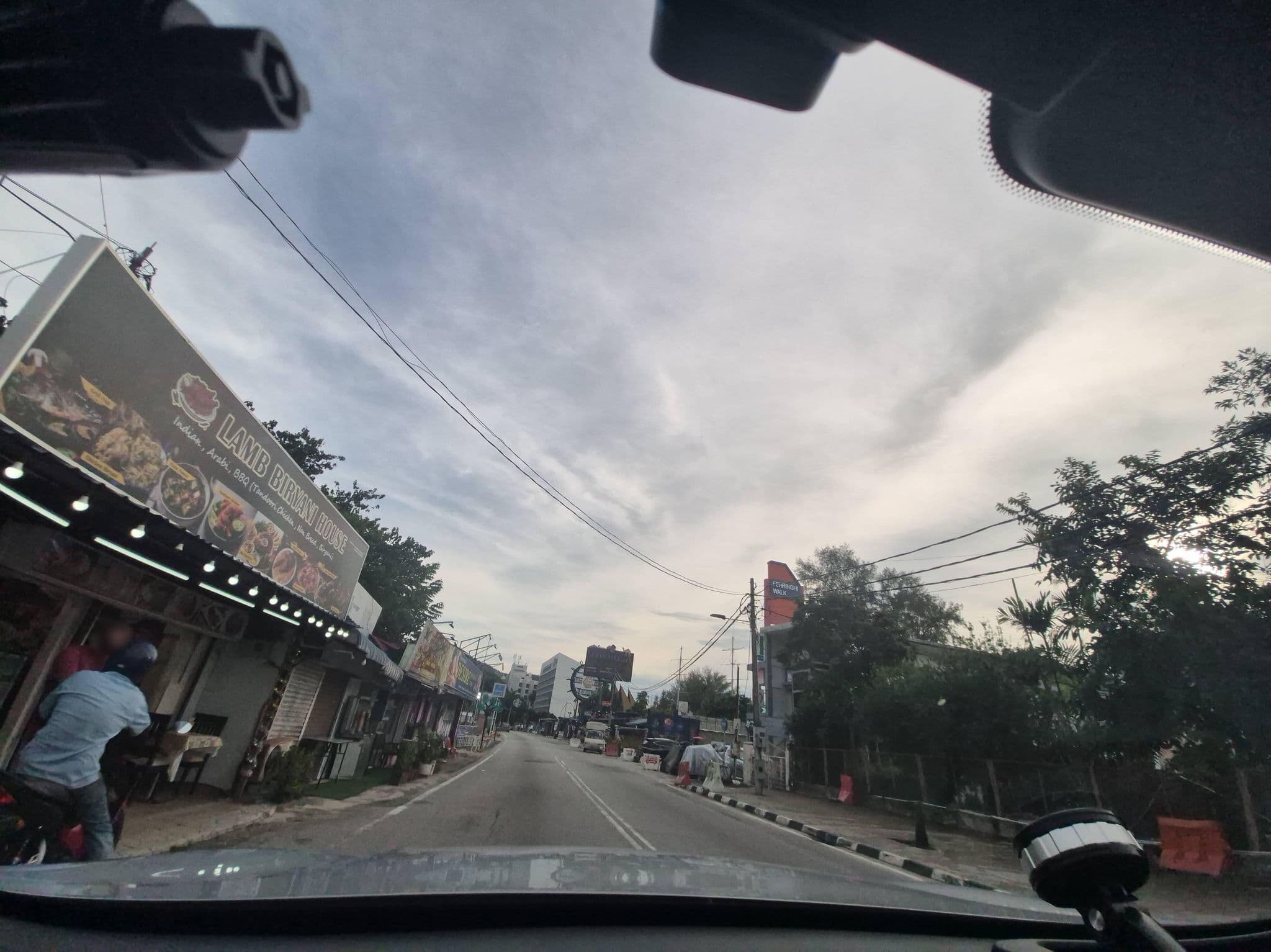 Street view near Capsule Hotel, Batu Feringgi — © lin_wang (CC BY-SA · Mapillary)