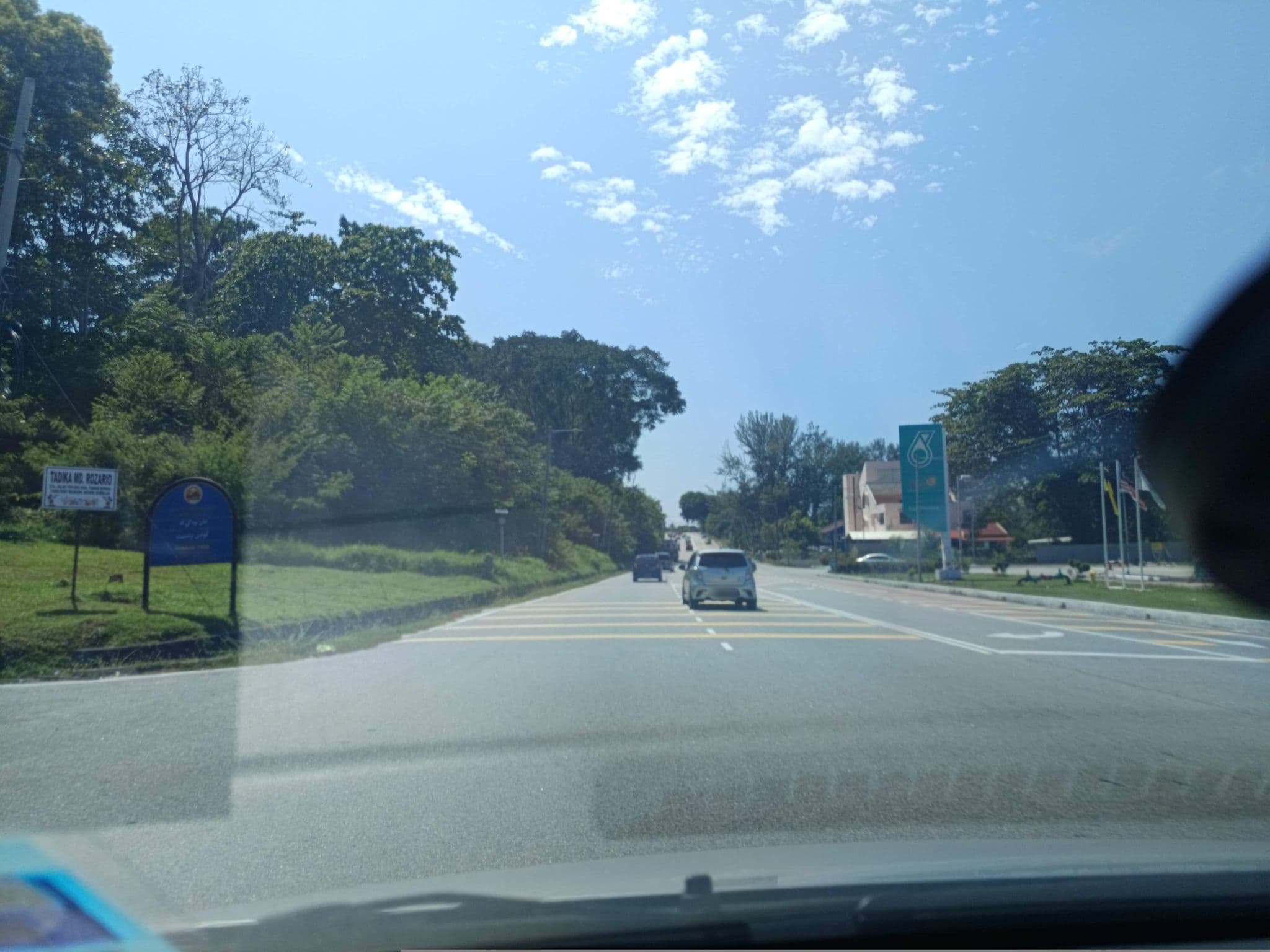 Street view near Langit Langi Port Dickson, Port Dickson — © YikQin (CC BY-SA · Mapillary)