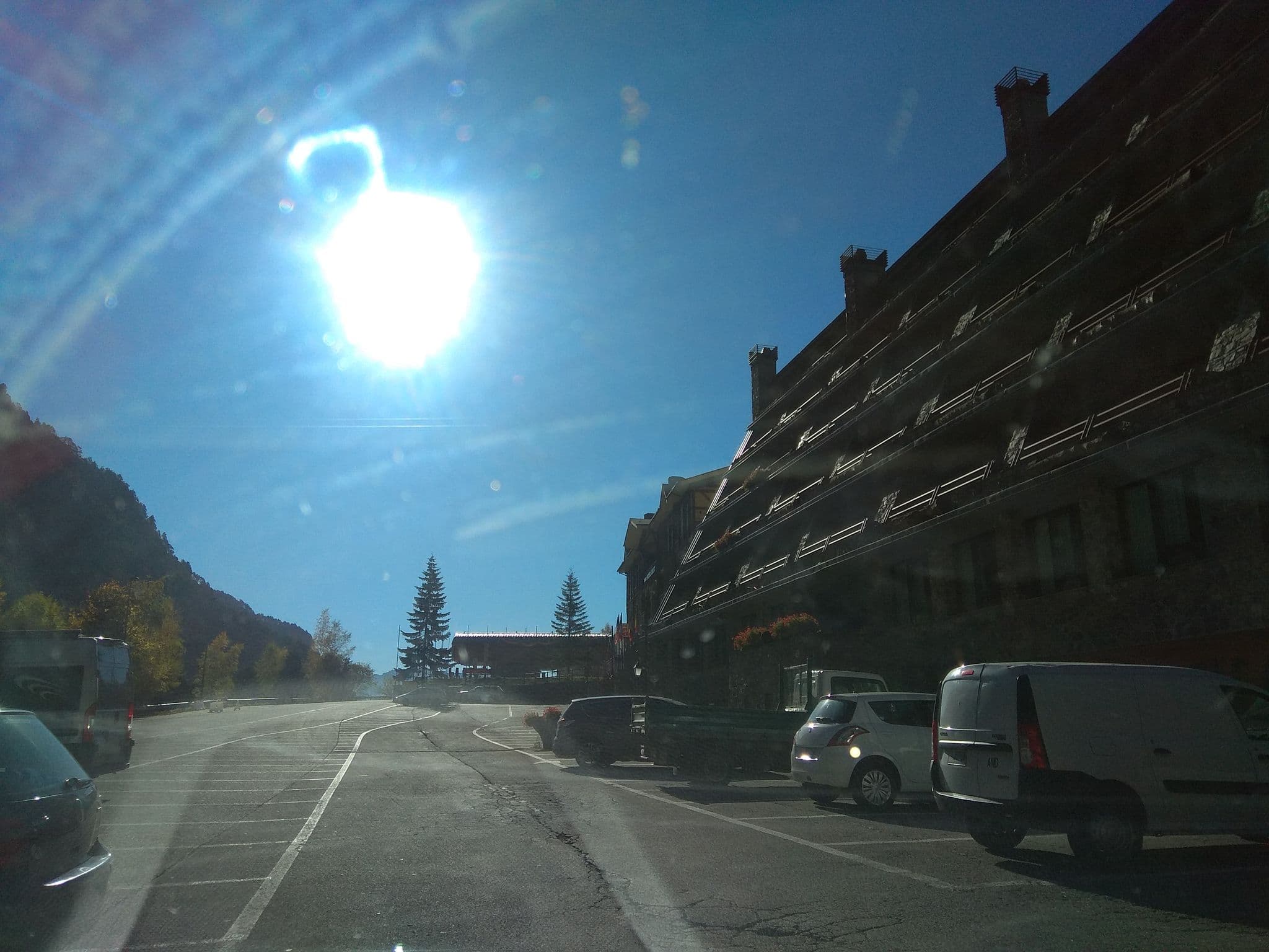 Street view near Hotel Yomo Patagonia, Arinsal — © egofer (CC BY-SA · Mapillary)